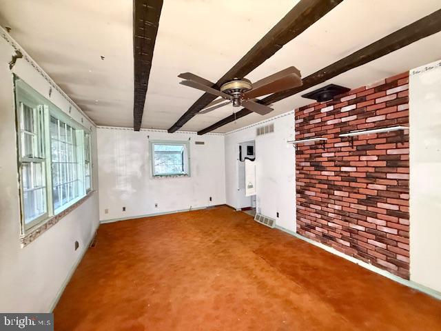 2171 W WEYMOUTH ROAD