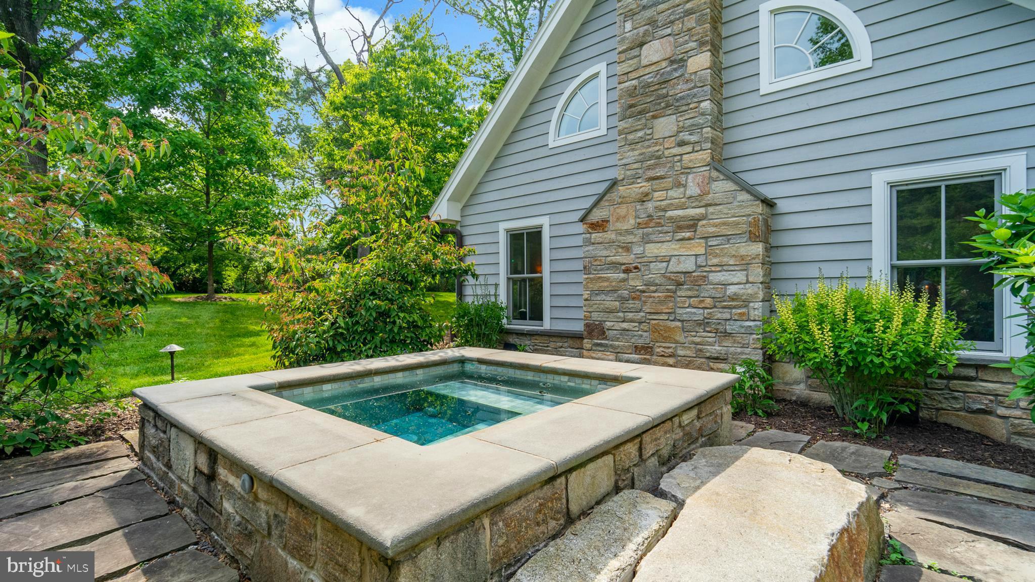 GREENSPRING VALLEY - Residential