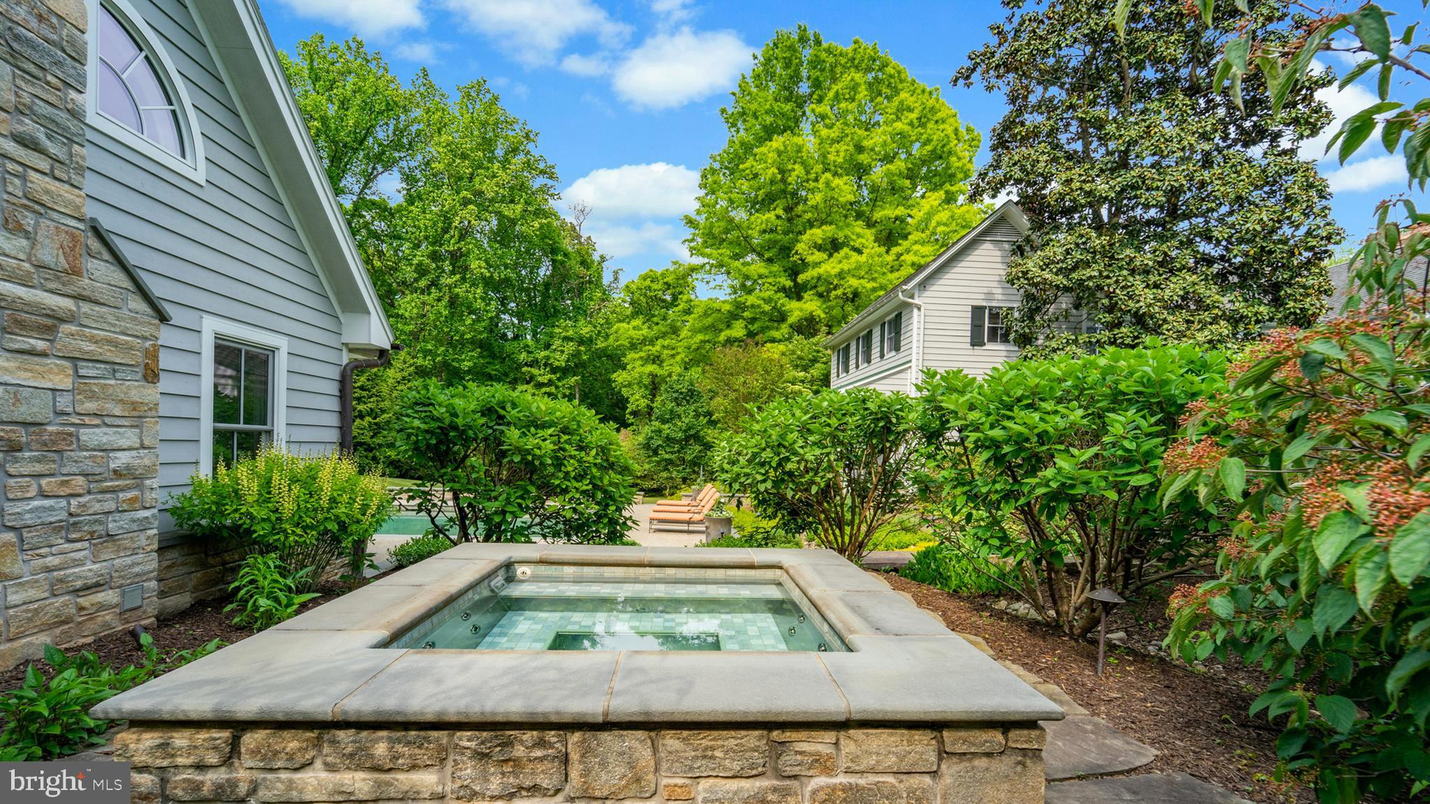 GREENSPRING VALLEY - Residential