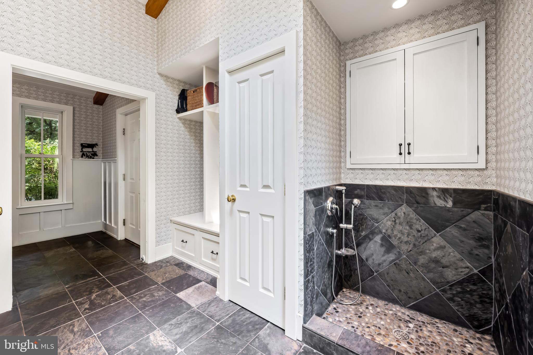 GREENSPRING VALLEY - Residential