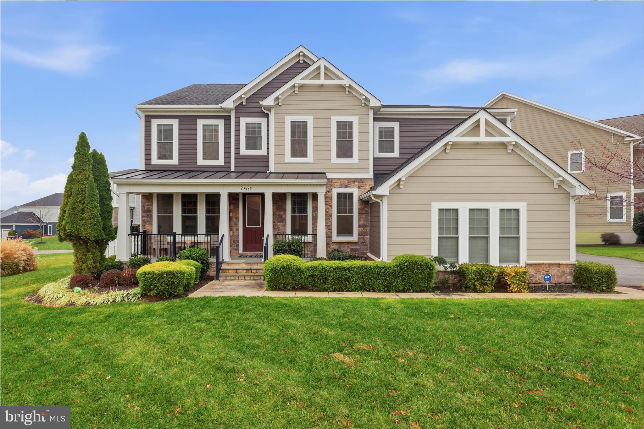 23698 HEATHER MEWS DRIVE