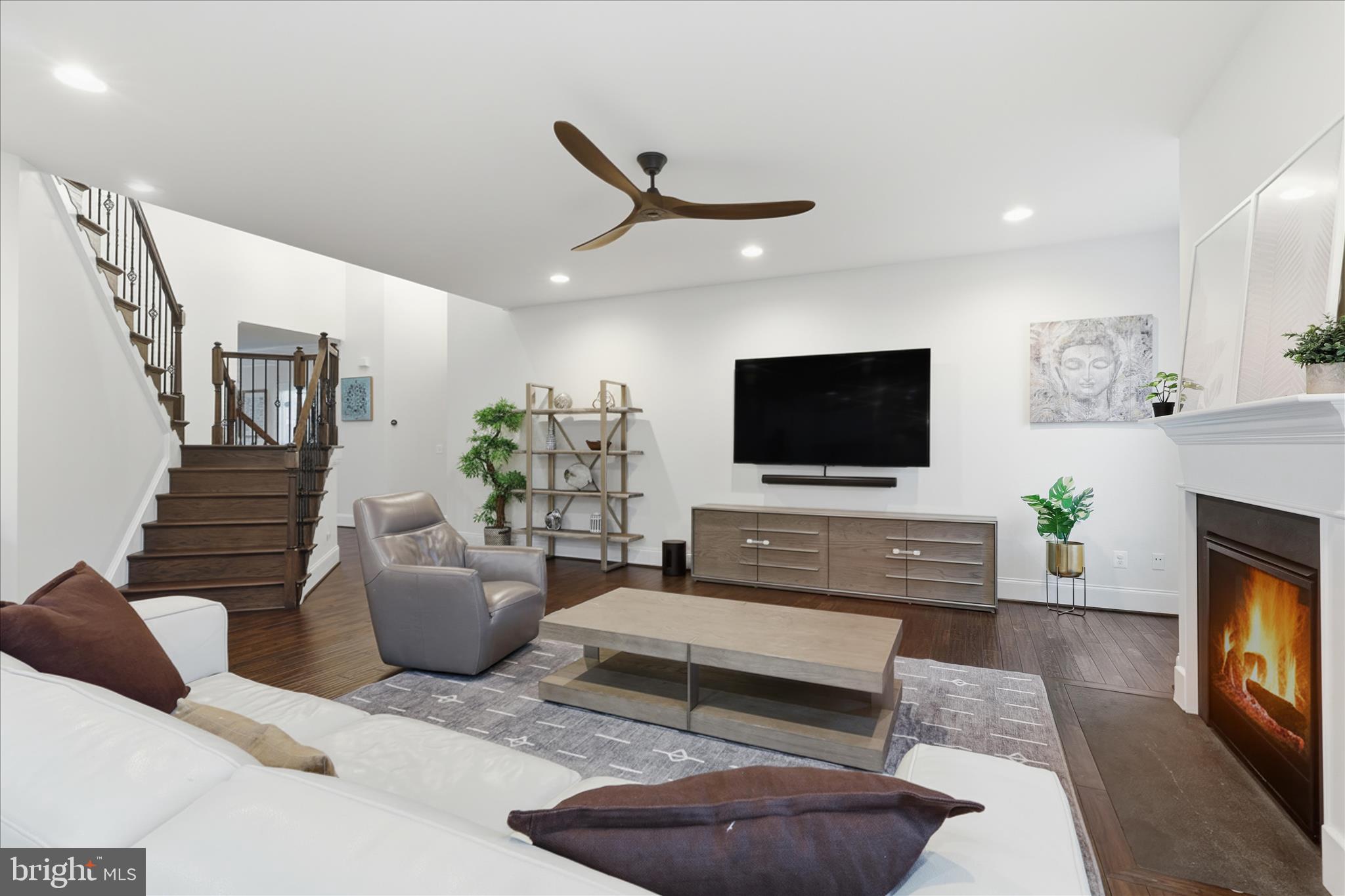 WILLOWSFORD AT THE GRANGE - Residential