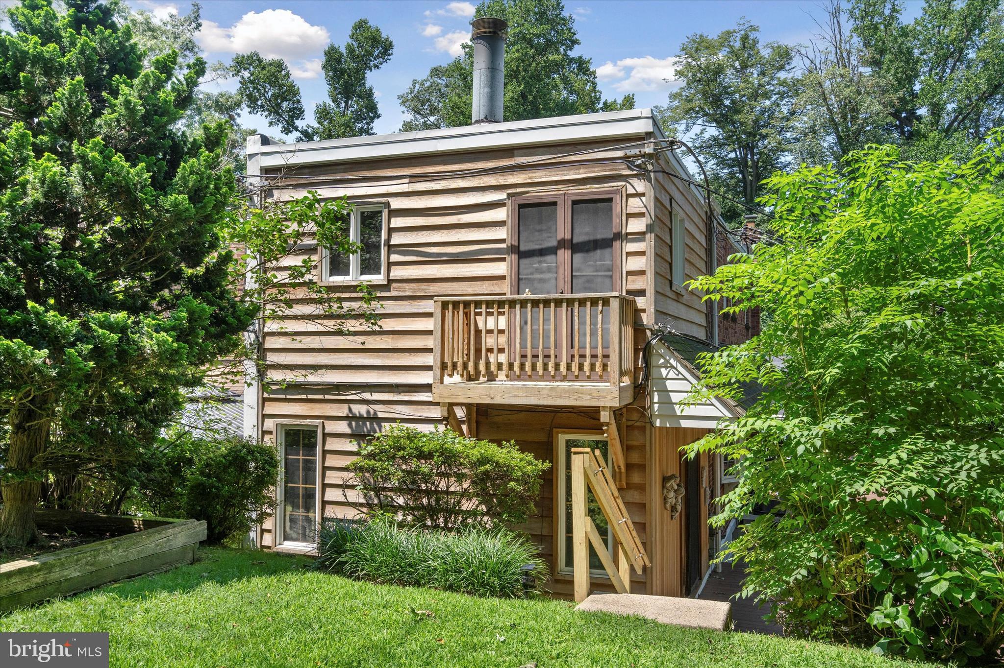 ROXBOROUGH - Residential Lease