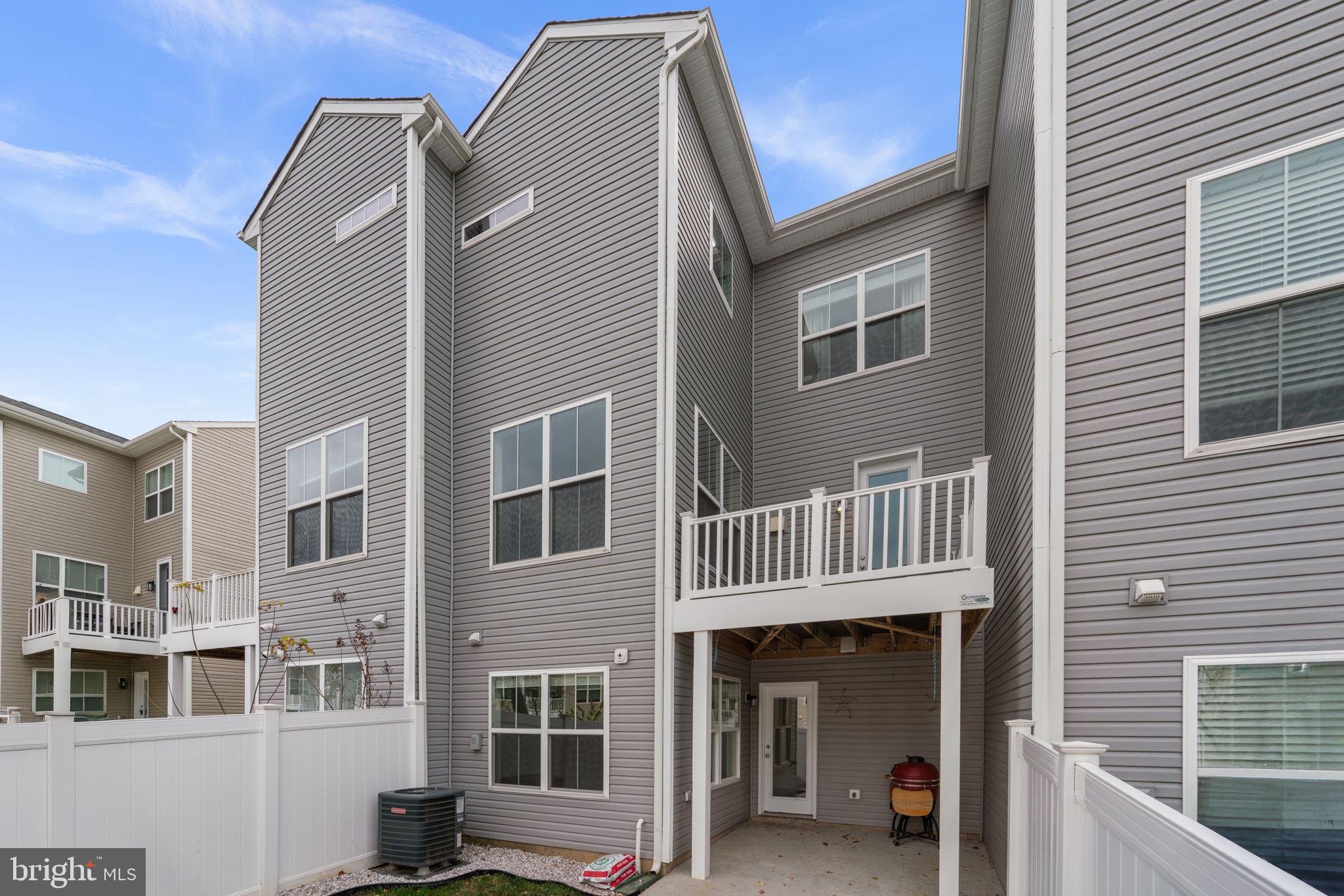 ENCLAVE AT WAUGH CHAPEL - Residential