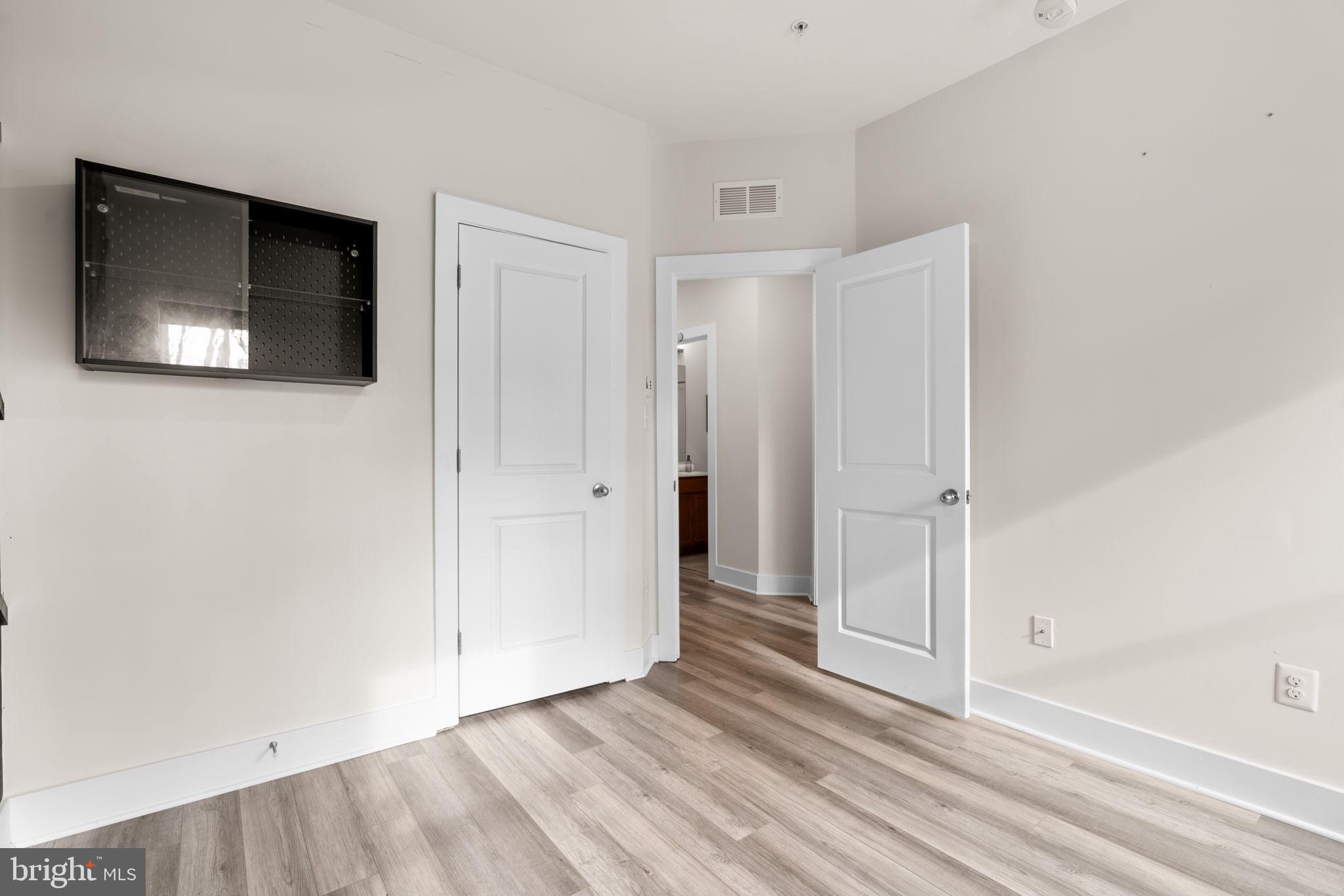 ENCLAVE AT WAUGH CHAPEL - Residential