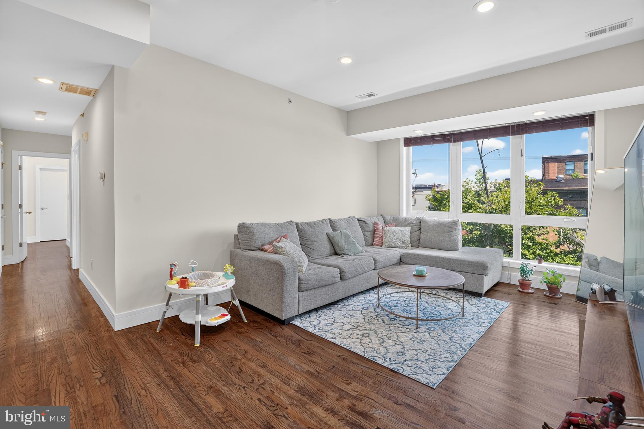 1526 N 2ND STREET 30 8