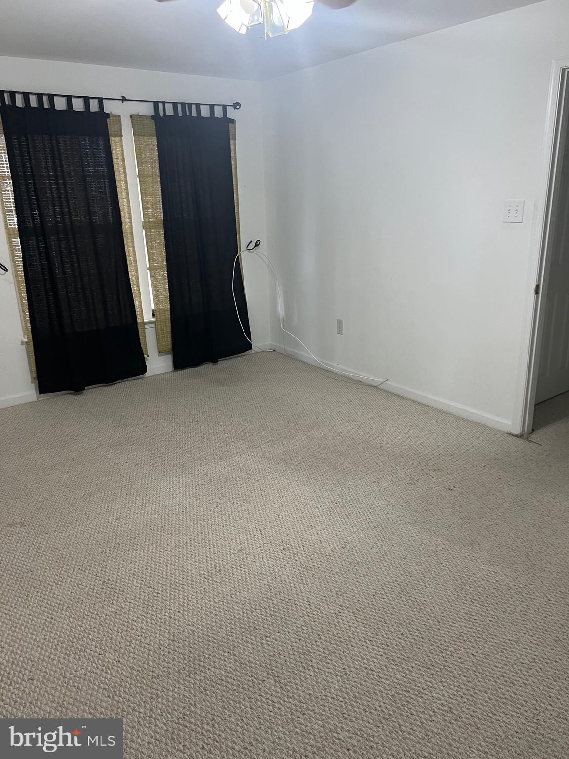 OWINGS MILLS - Residential Lease