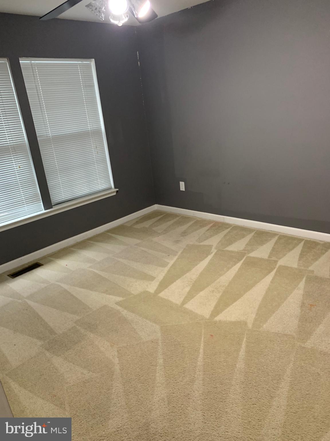 OWINGS MILLS - Residential Lease