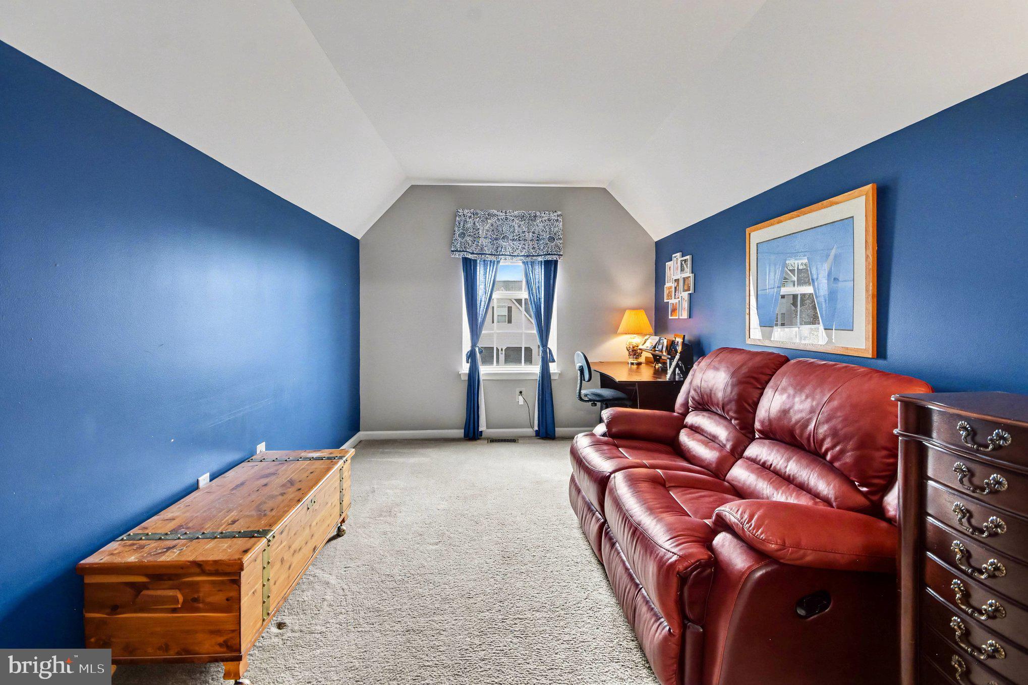 FAIRCREST ESTATES - Residential