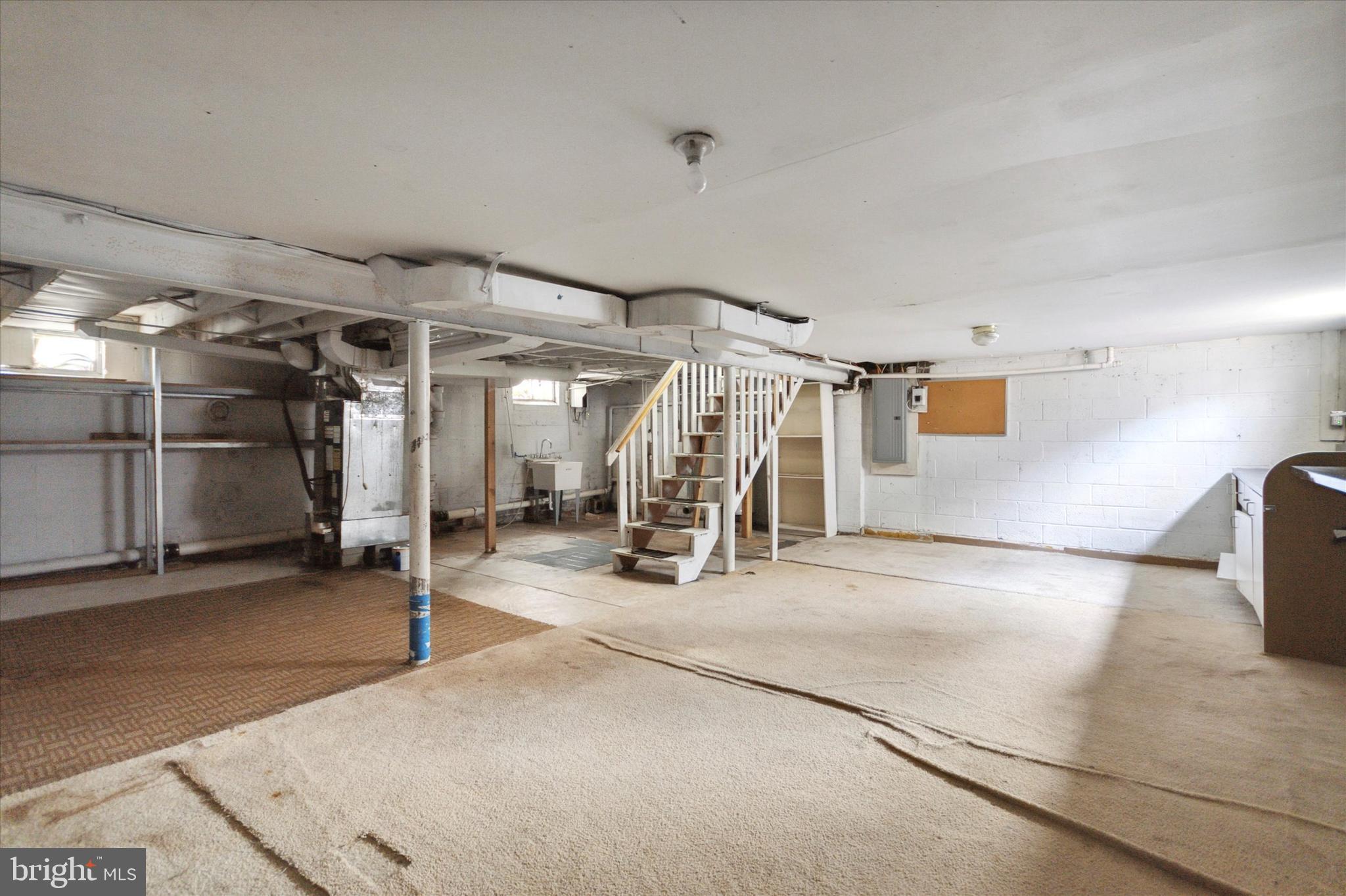 BELARDLY - Residential