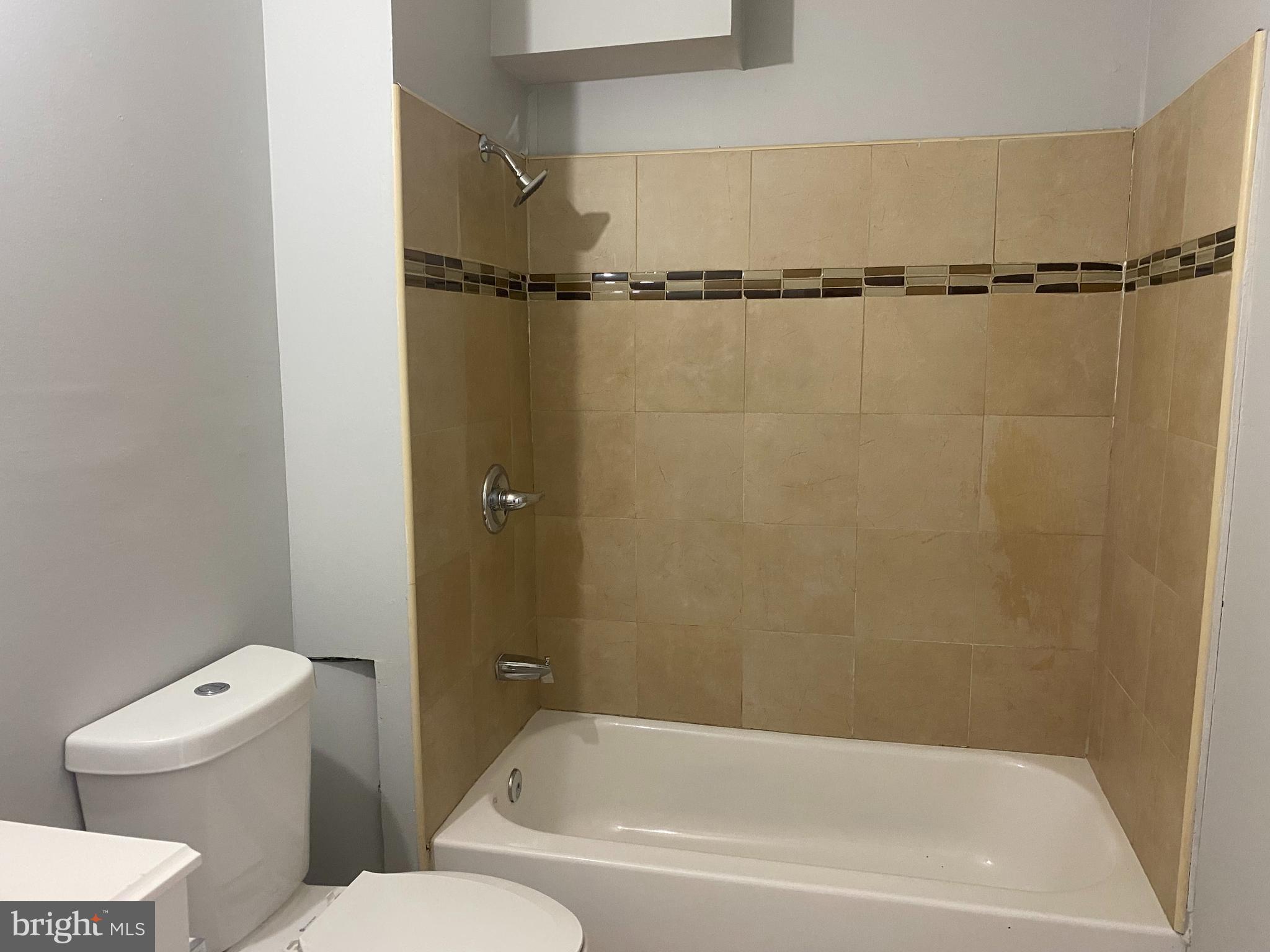 WEST OAK LANE - Residential