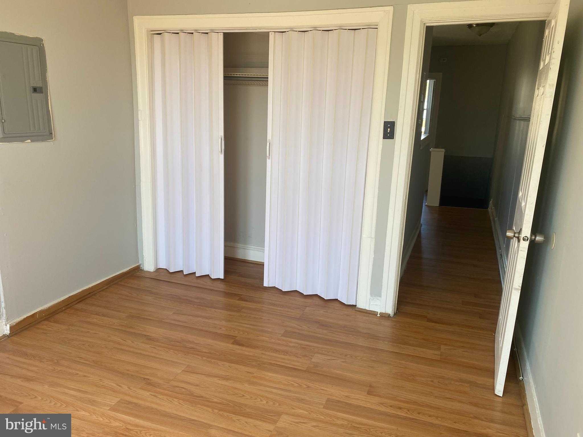 WEST OAK LANE - Residential