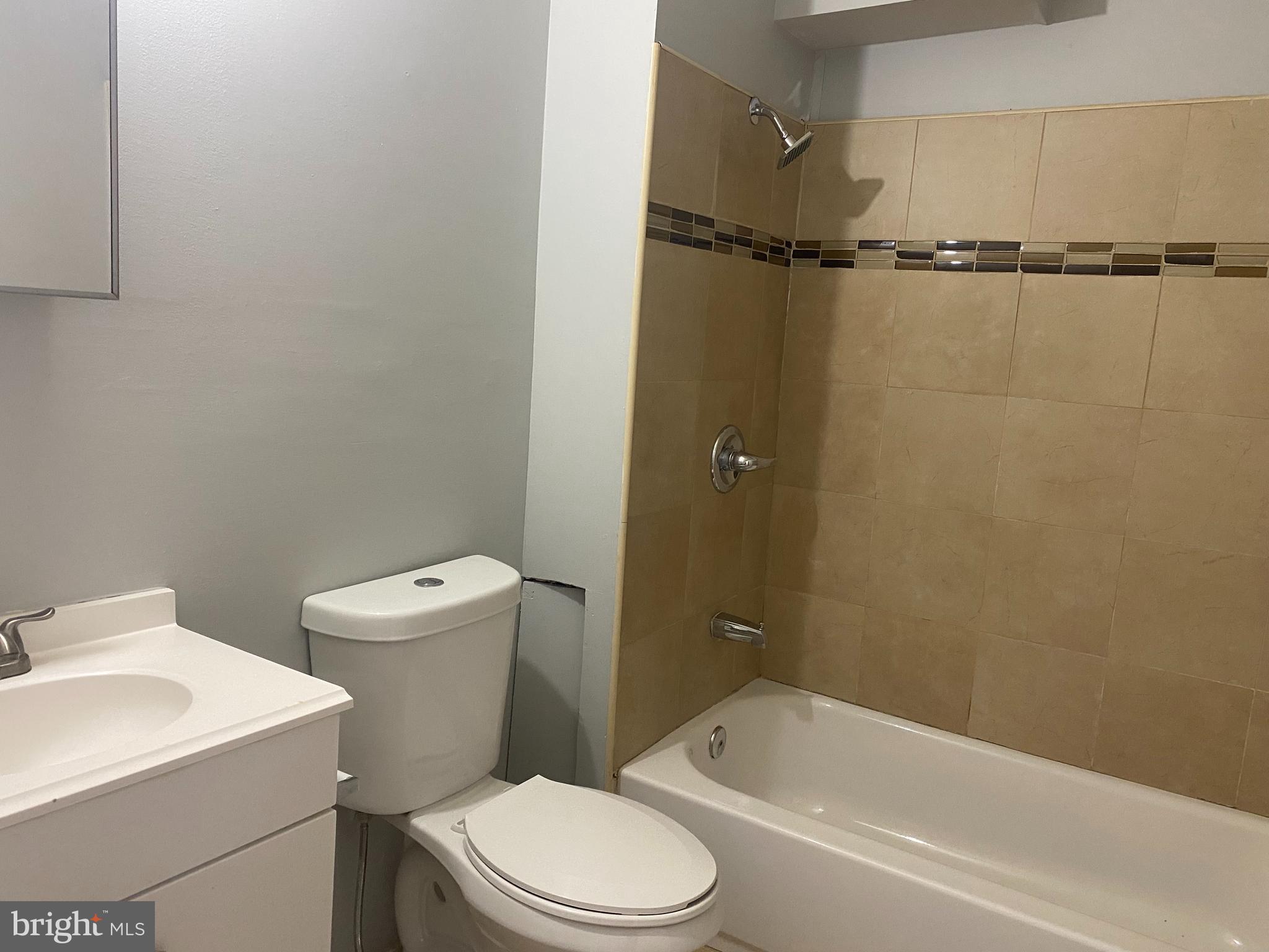 WEST OAK LANE - Residential