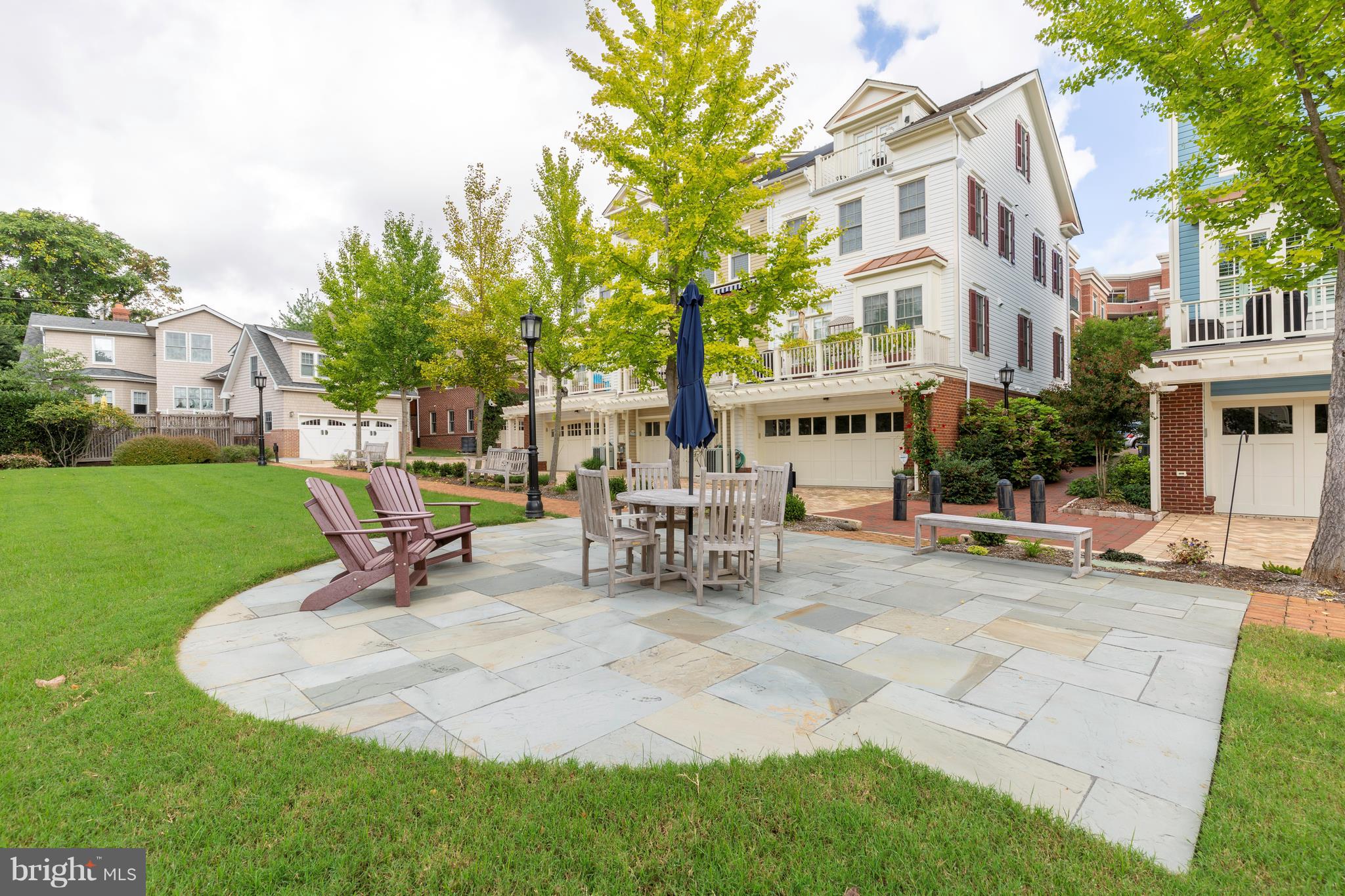 ACTONS LANDING CONDOS - Residential