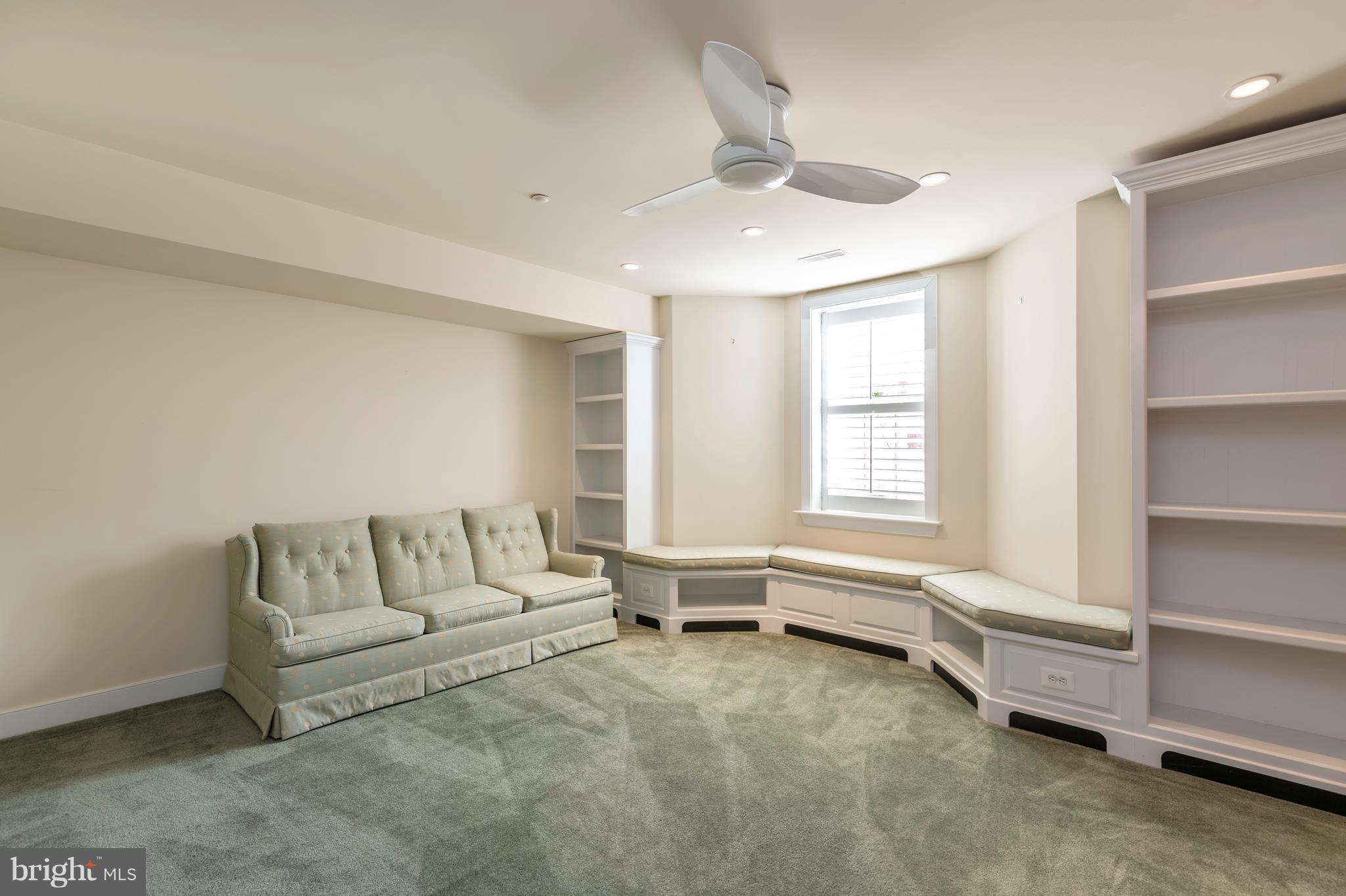 ACTONS LANDING CONDOS - Residential