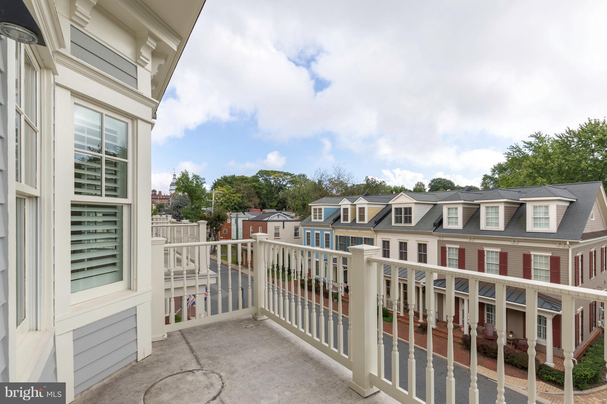 ACTONS LANDING CONDOS - Residential