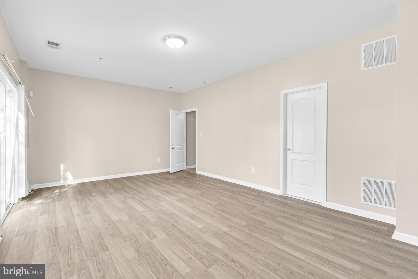 SUMMERFIELD AT MORGAN ST - Residential Lease