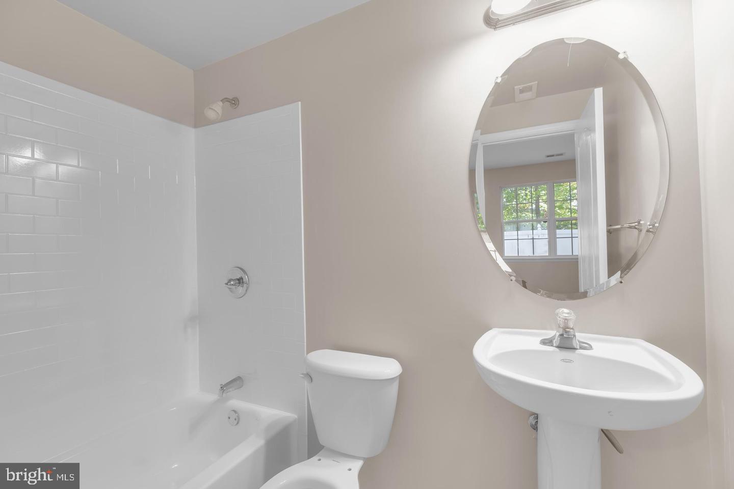 SUMMERFIELD AT MORGAN ST - Residential Lease