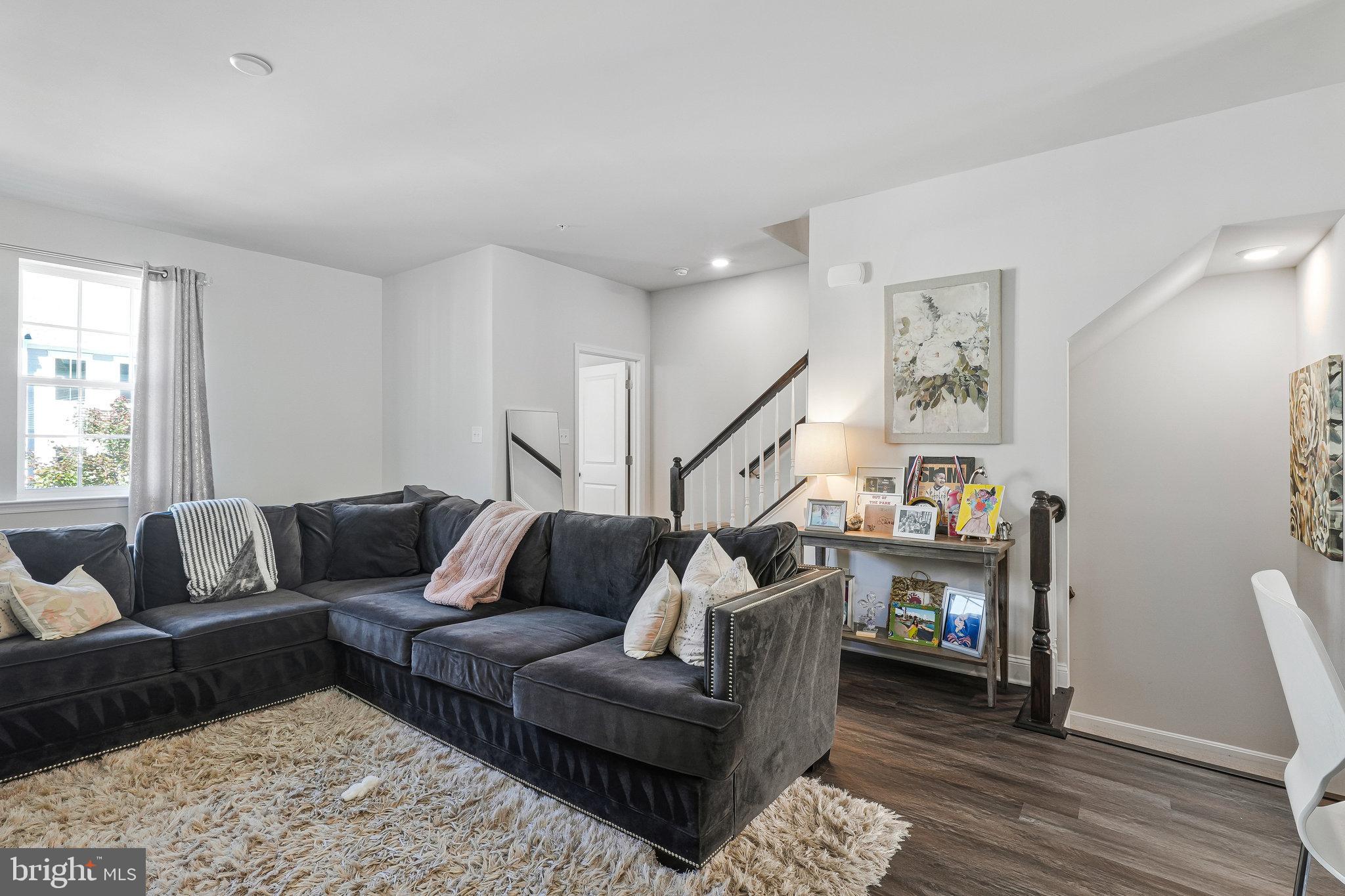 SCOTLAND HEIGHTS - Residential