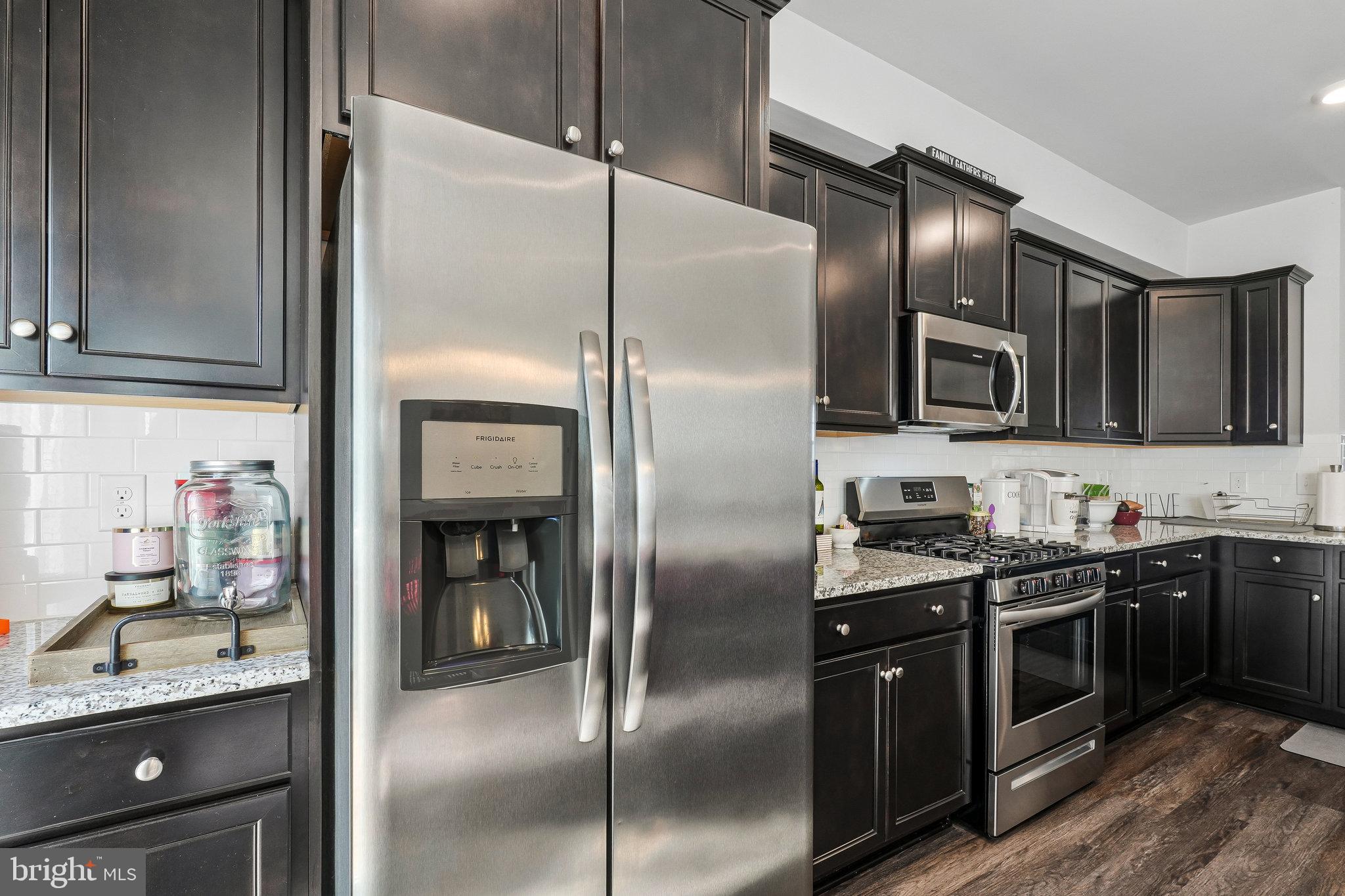 SCOTLAND HEIGHTS - Residential