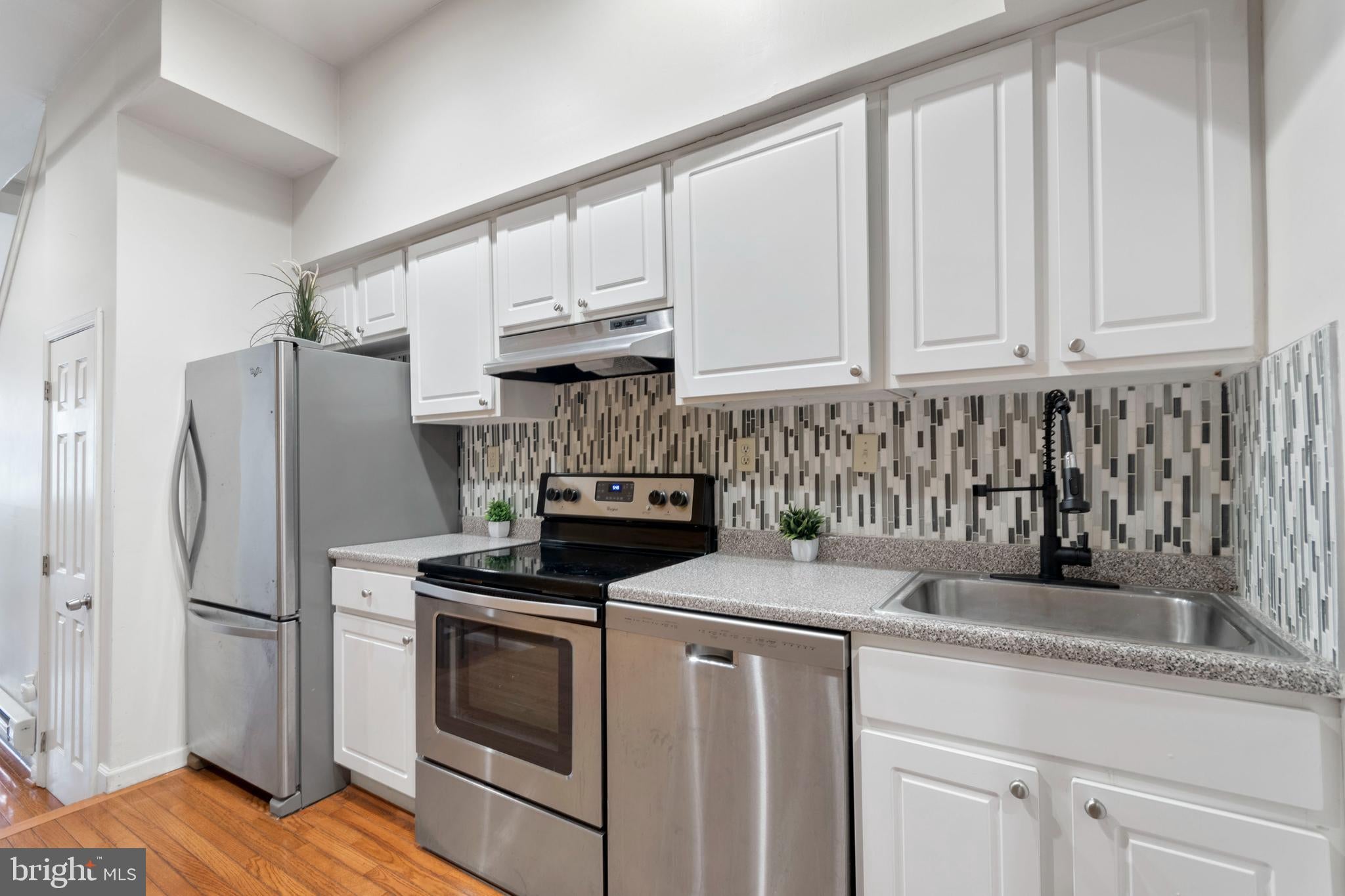 104 N 2ND STREET 200