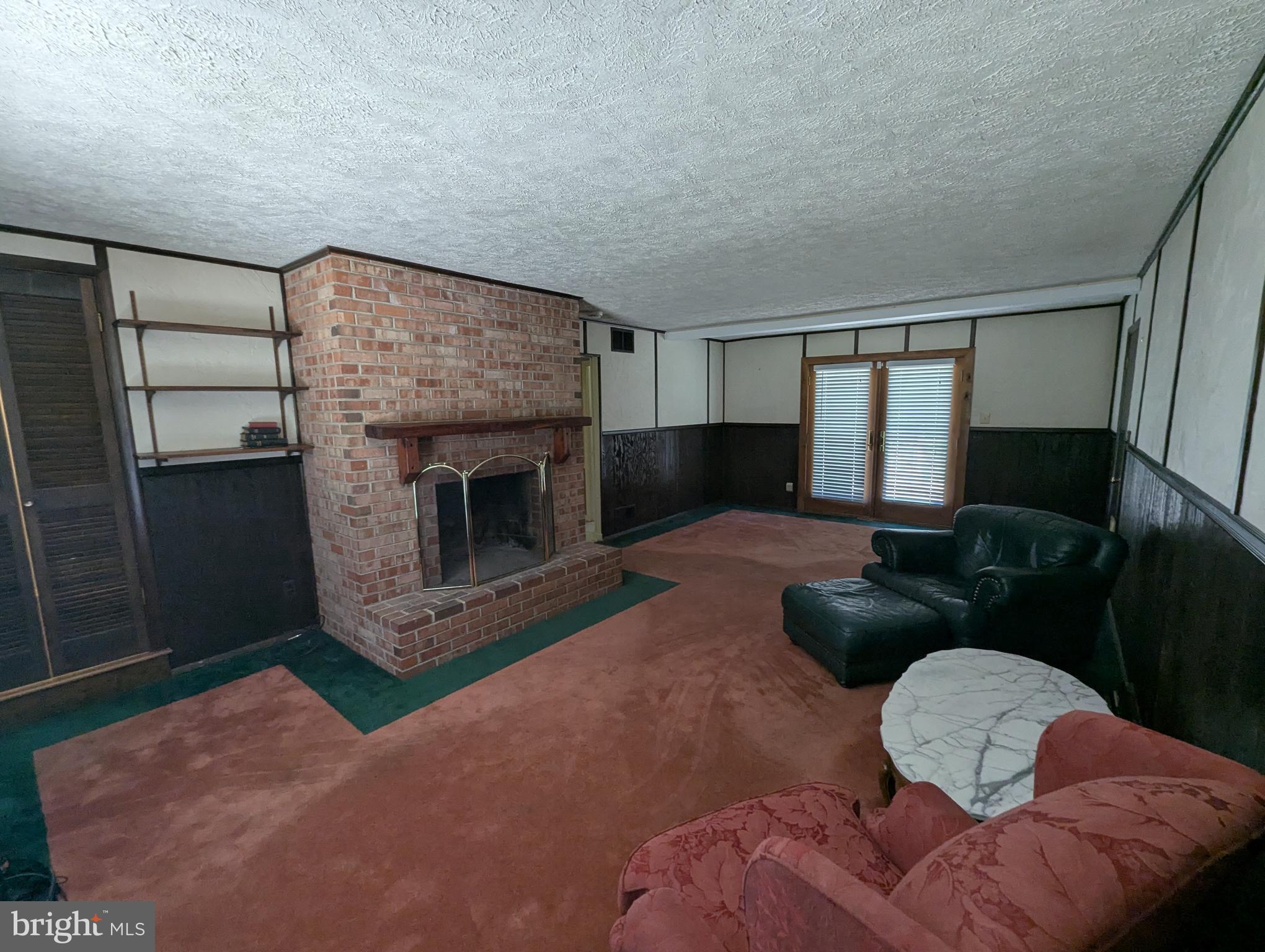 FOREST HILL - Residential