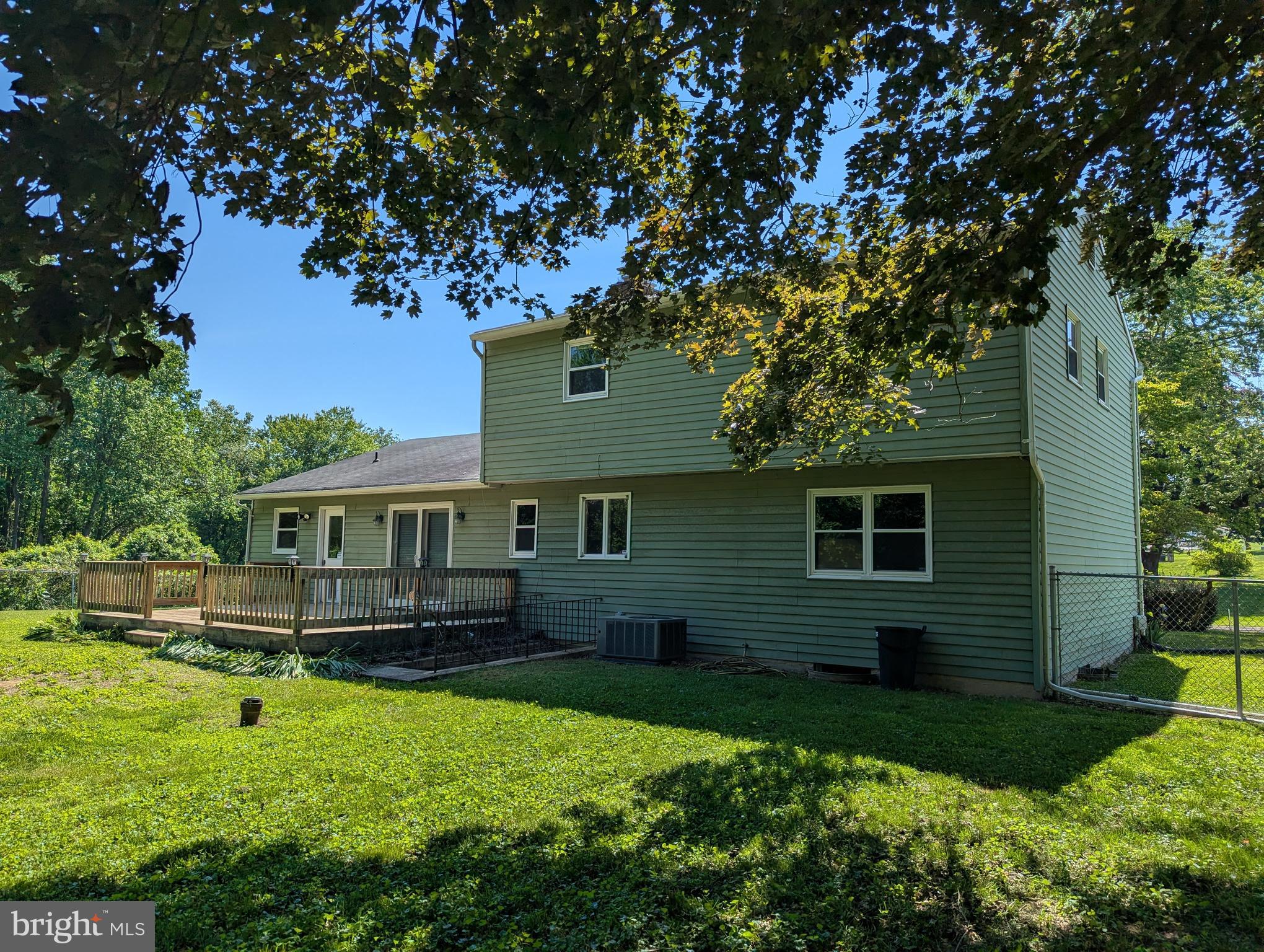 FOREST HILL - Residential
