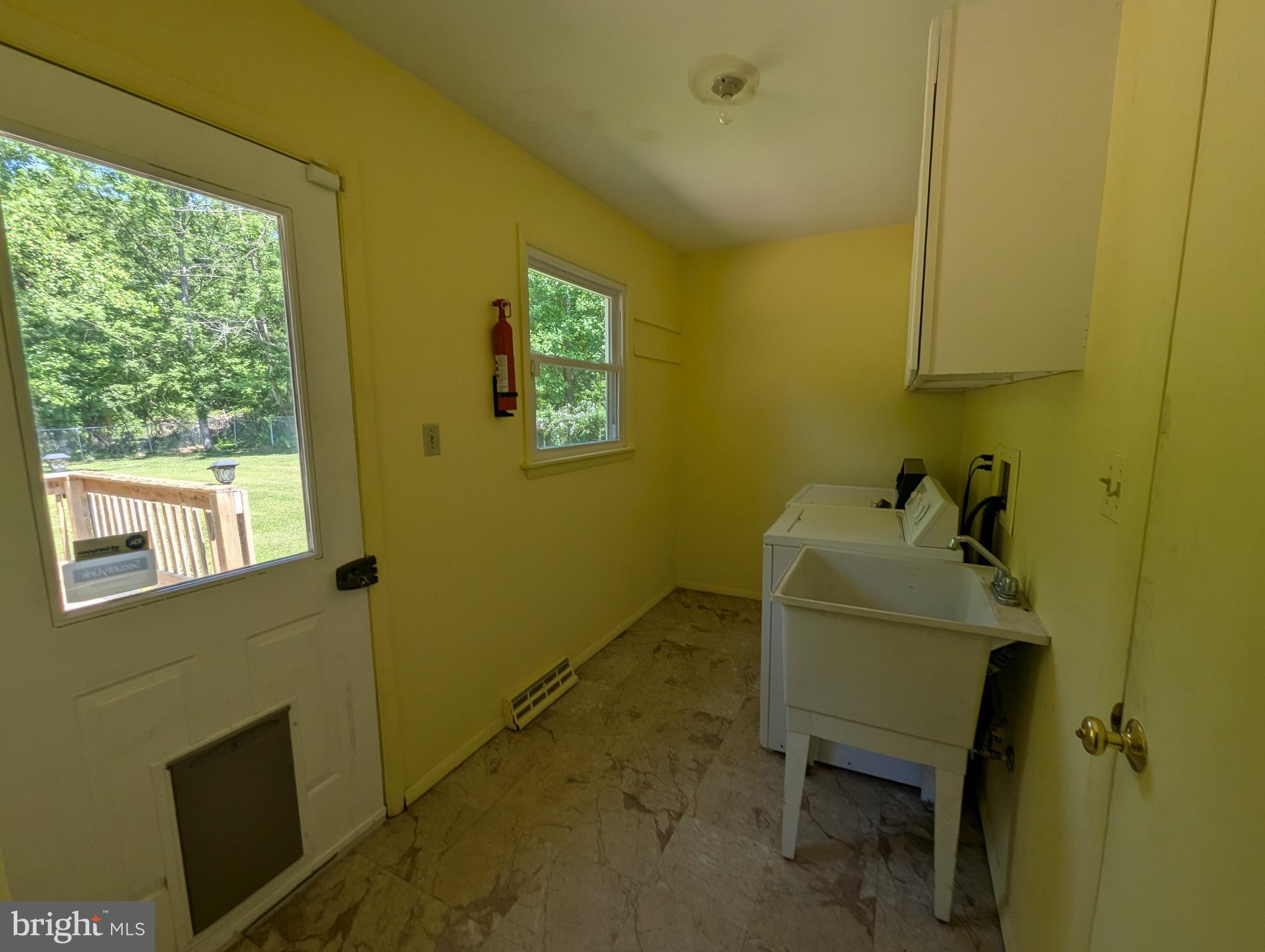 FOREST HILL - Residential