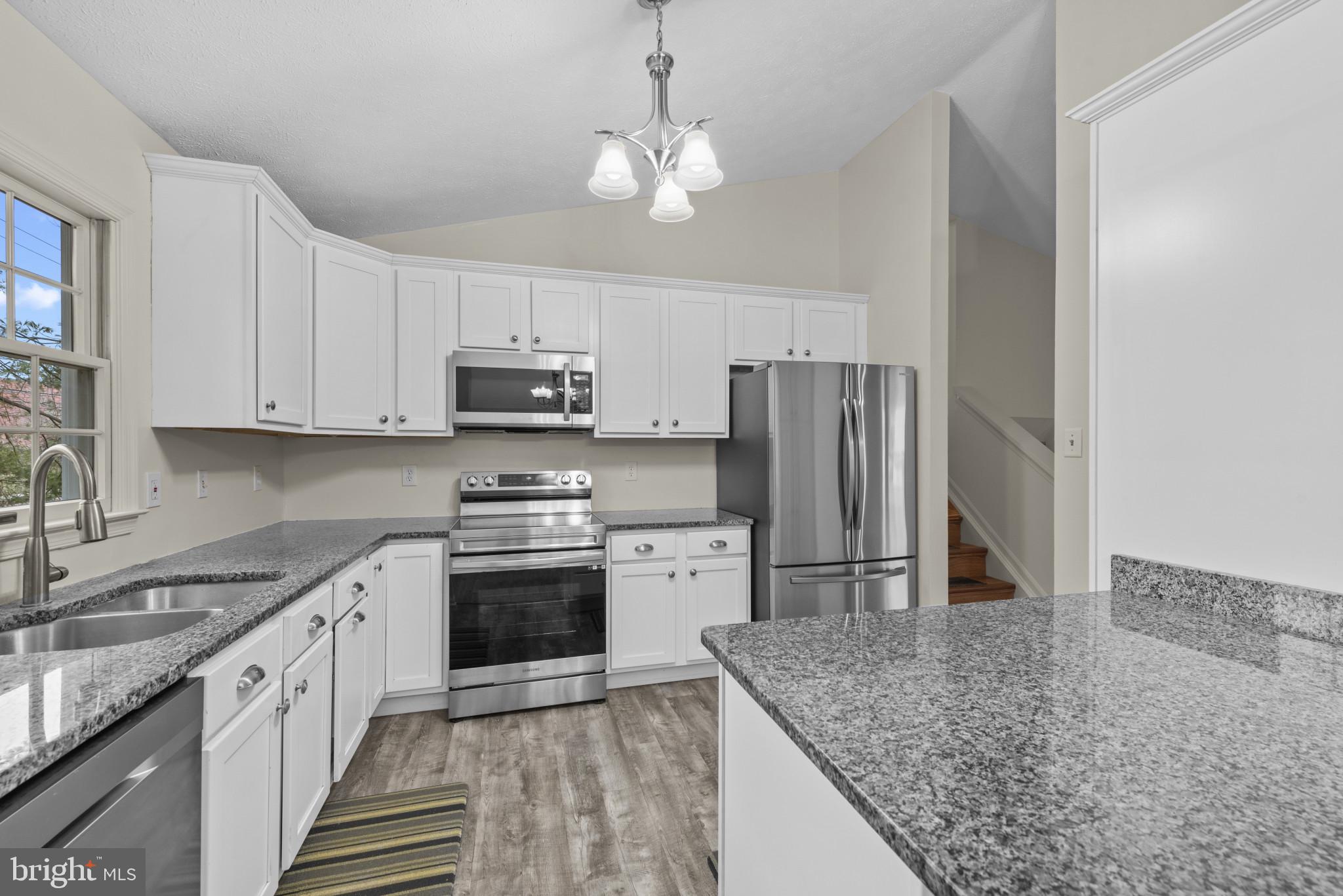 WHISPERING MEADOWS - Residential