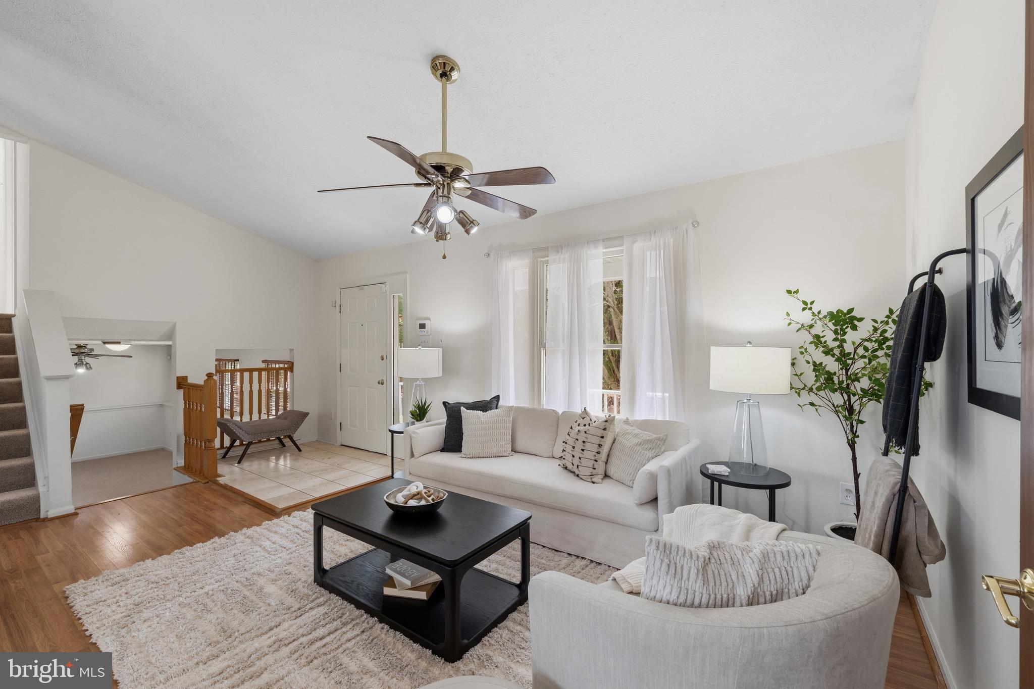 524 YELLOW LILY COURT