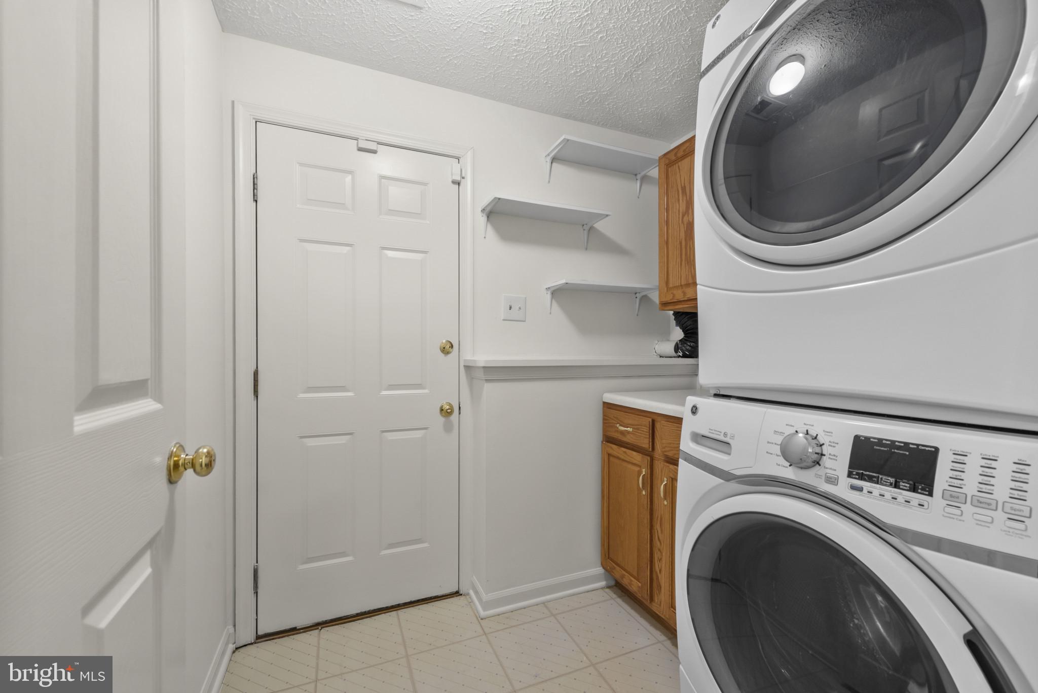 WHISPERING MEADOWS - Residential