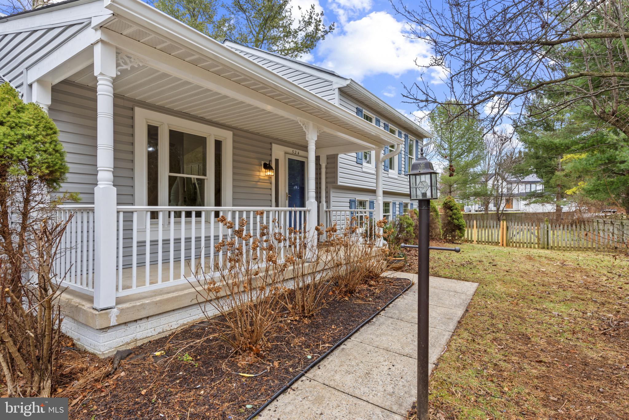 WHISPERING MEADOWS - Residential