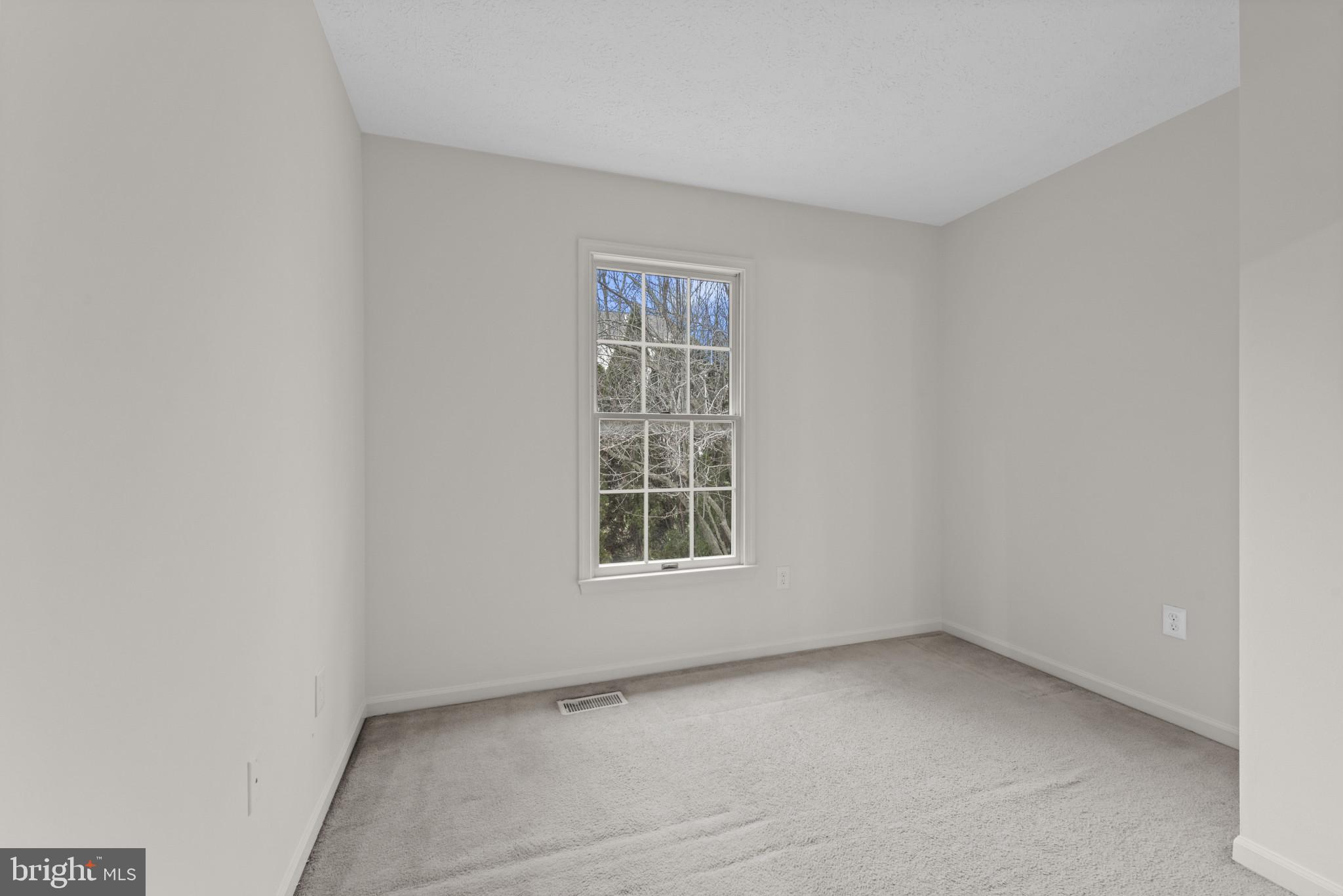 WHISPERING MEADOWS - Residential