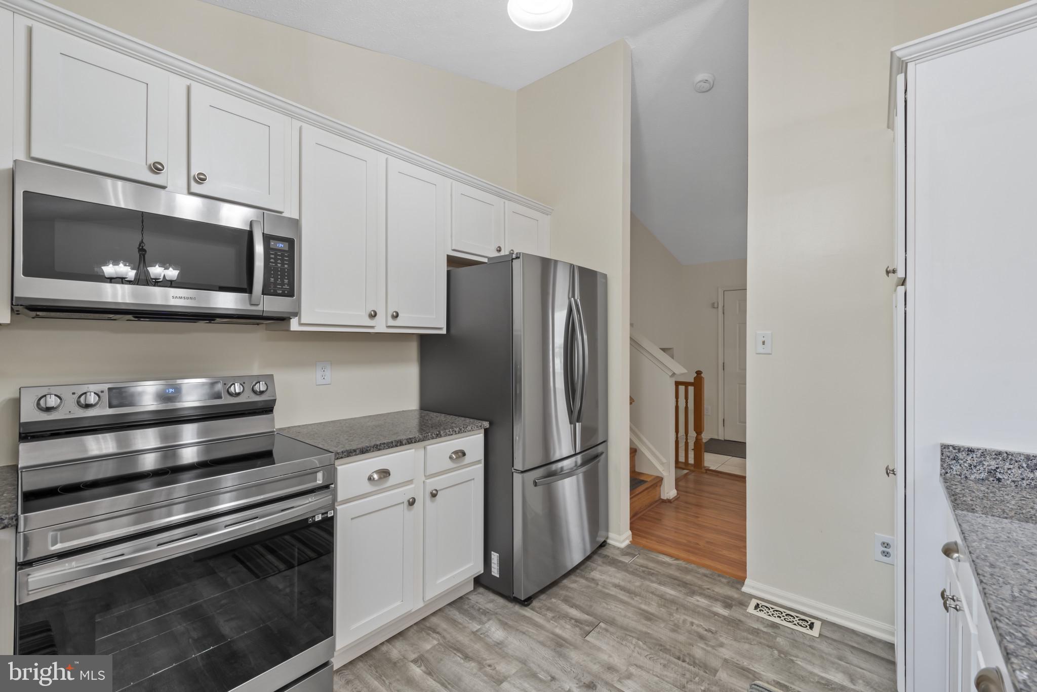 WHISPERING MEADOWS - Residential