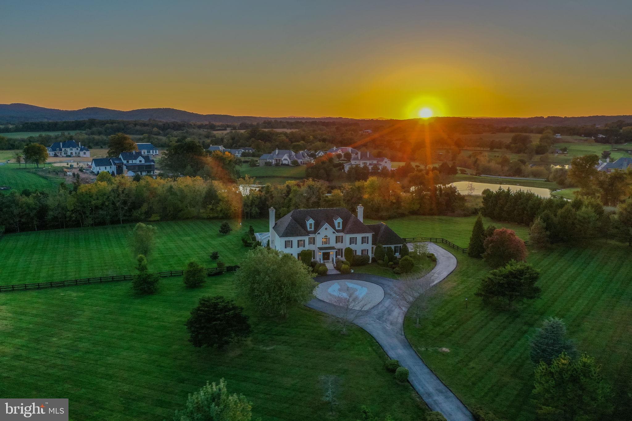 BARCLAY RIDGE - Residential