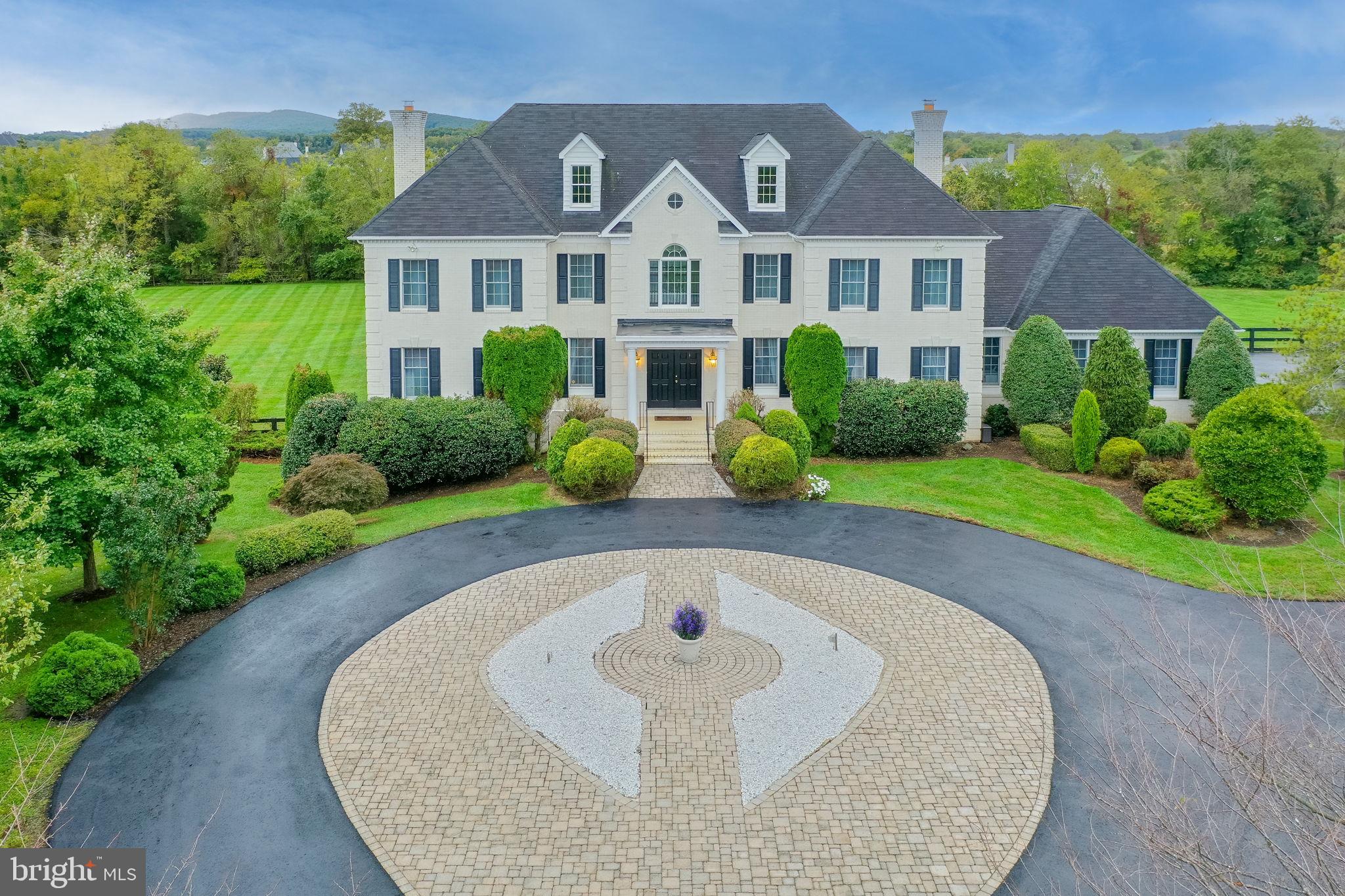 BARCLAY RIDGE - Residential