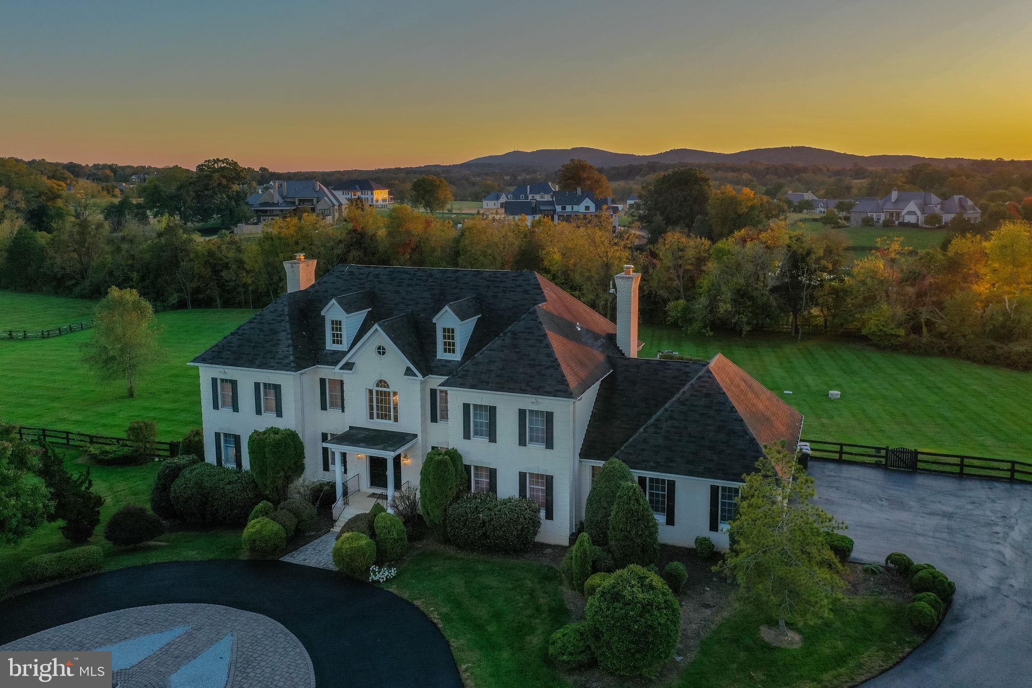 BARCLAY RIDGE - Residential