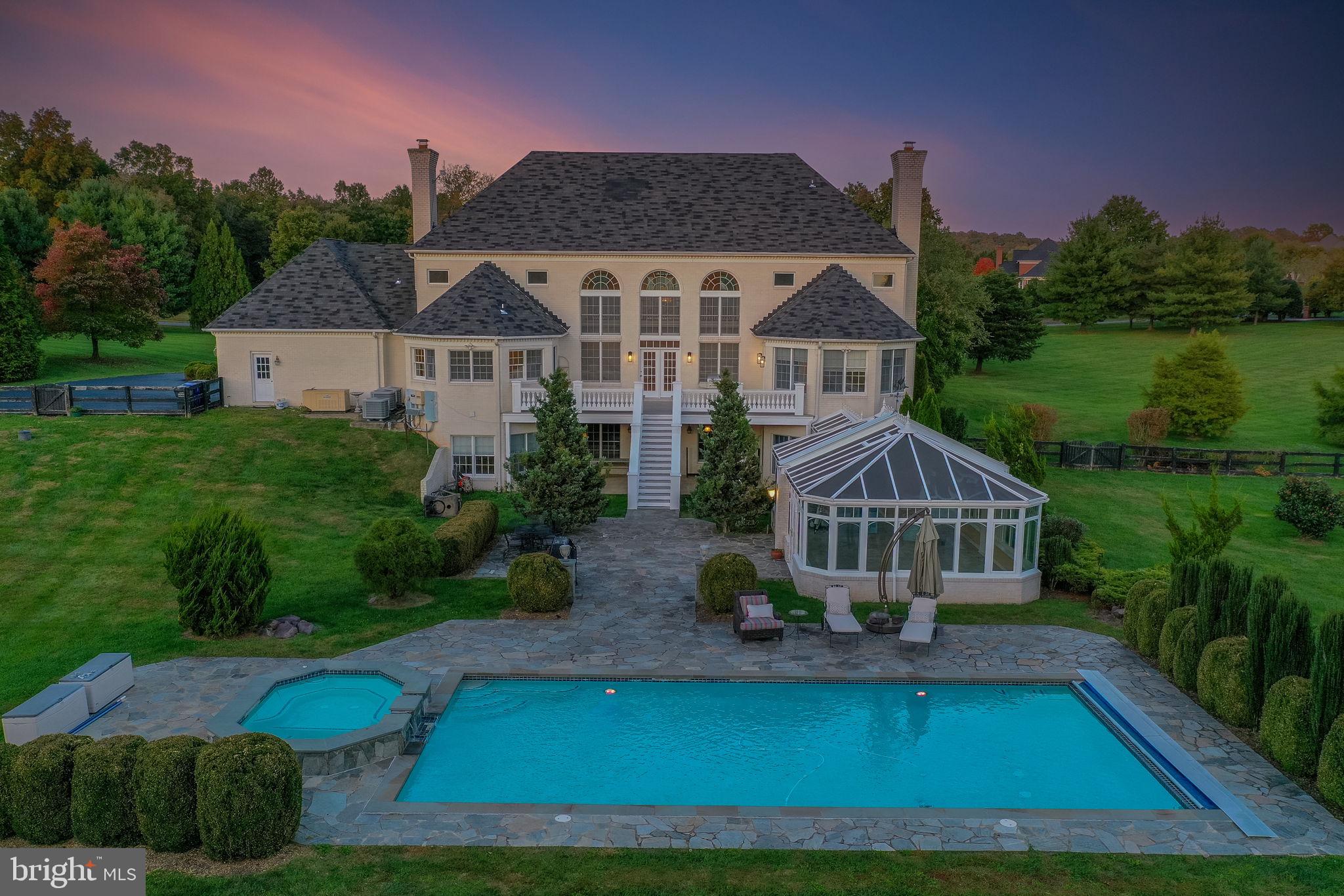 BARCLAY RIDGE - Residential