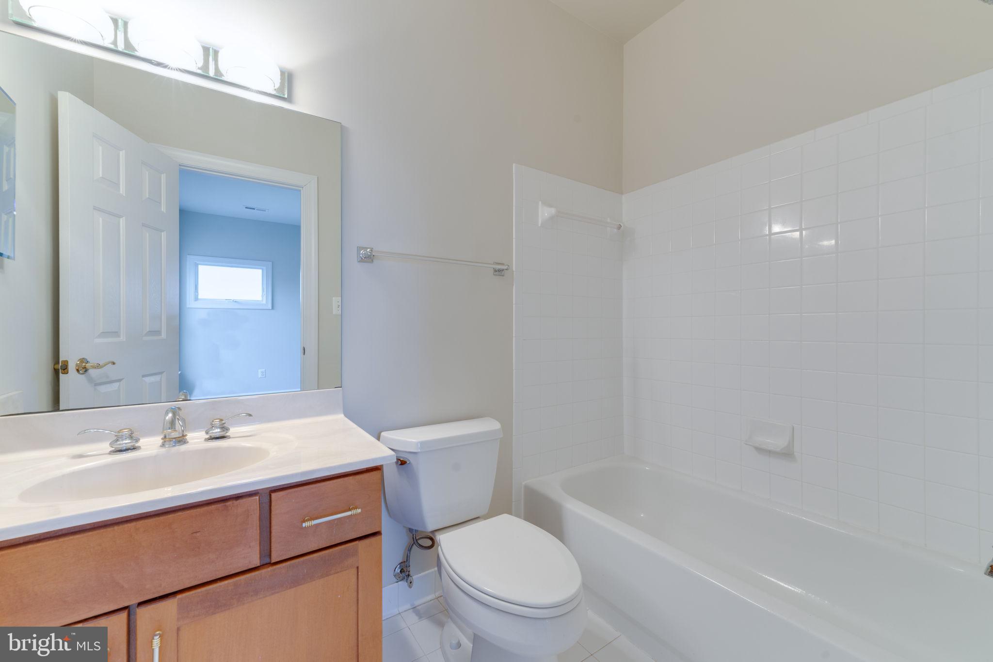 BARCLAY RIDGE - Residential