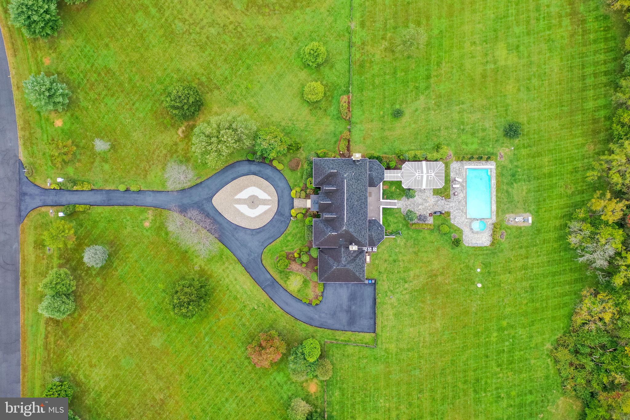 BARCLAY RIDGE - Residential