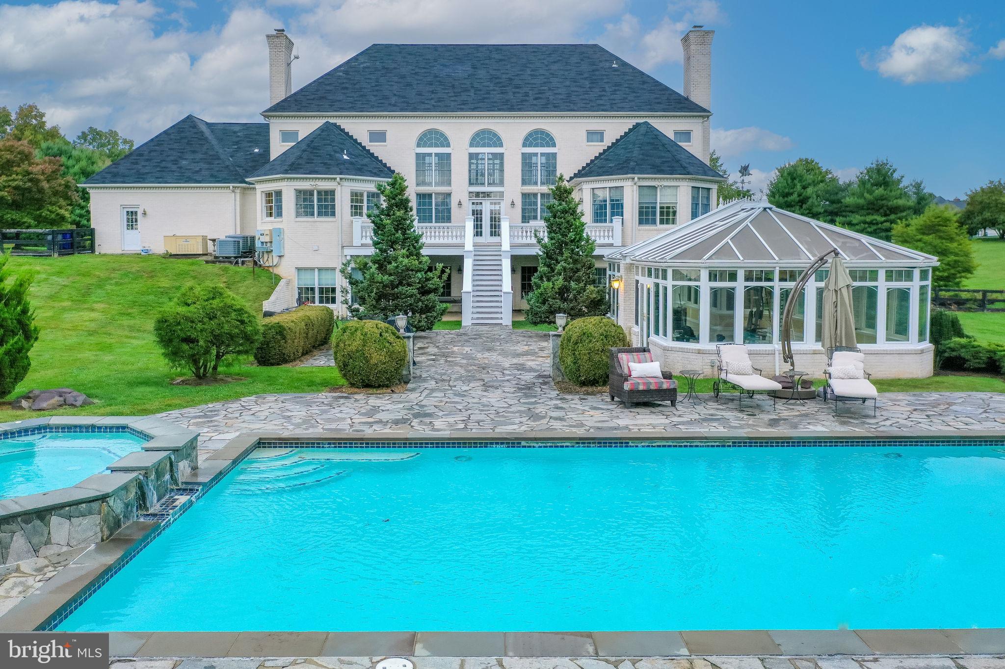 BARCLAY RIDGE - Residential