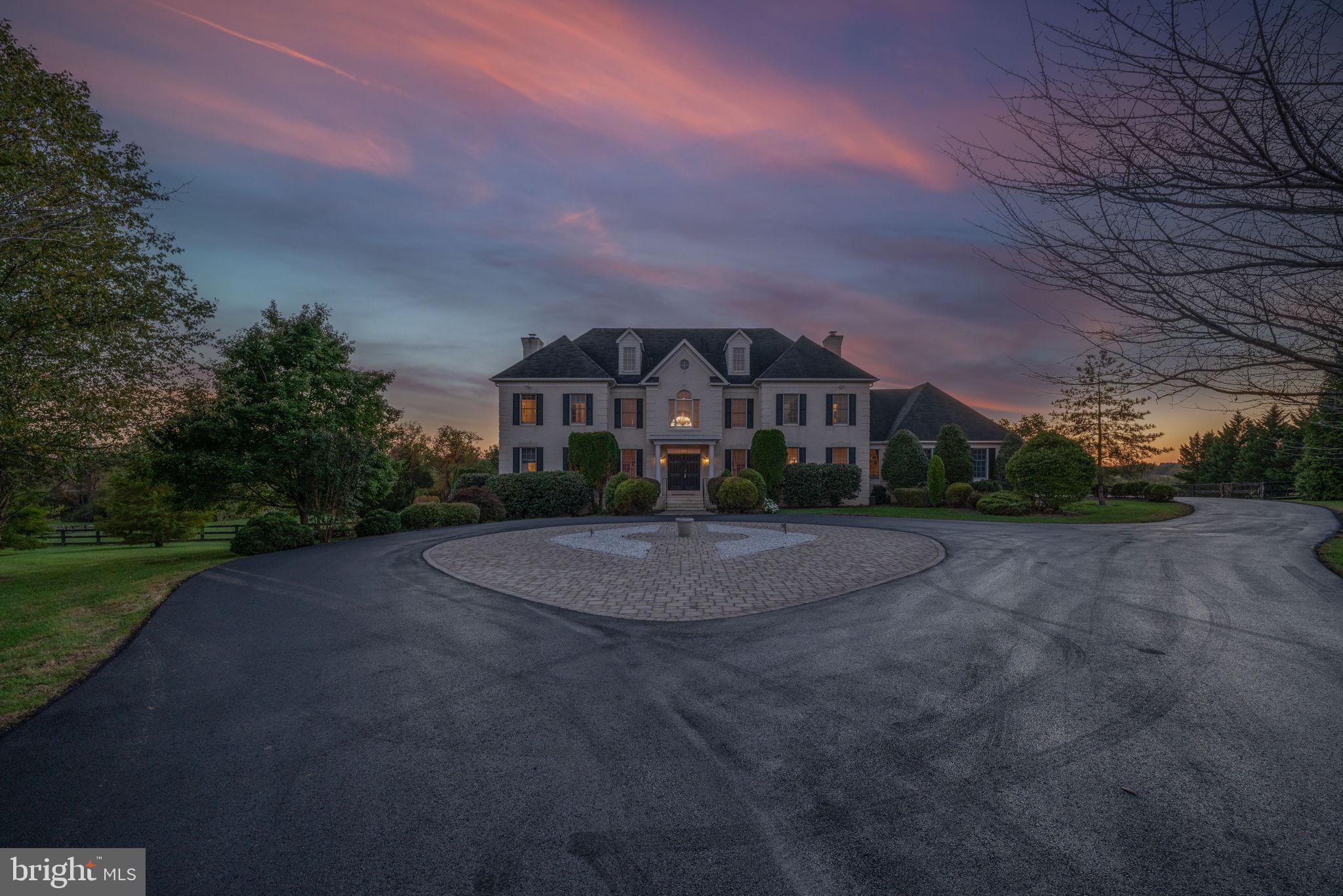 BARCLAY RIDGE - Residential