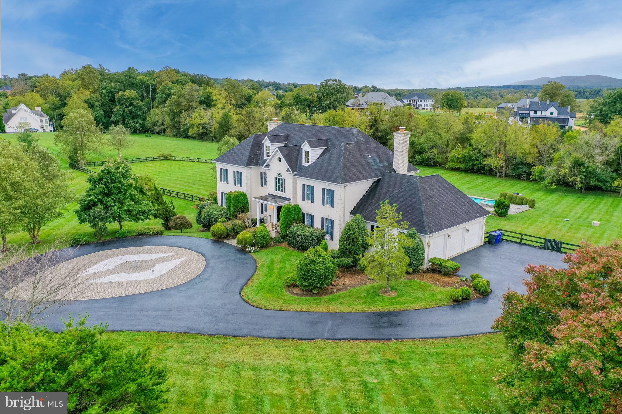 BARCLAY RIDGE - Residential