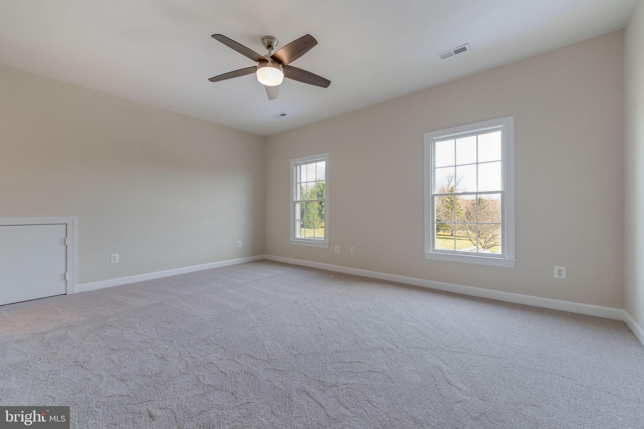 BARCLAY RIDGE - Residential