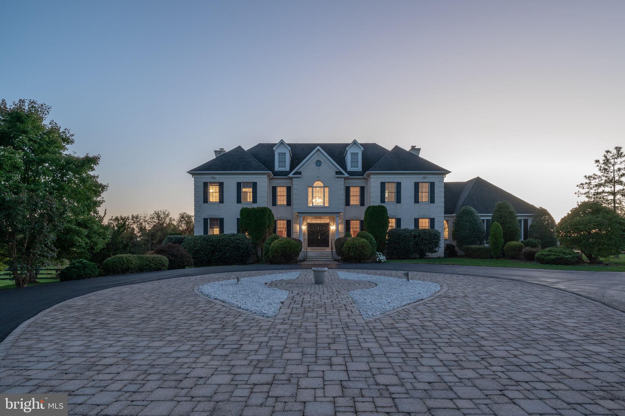 BARCLAY RIDGE - Residential