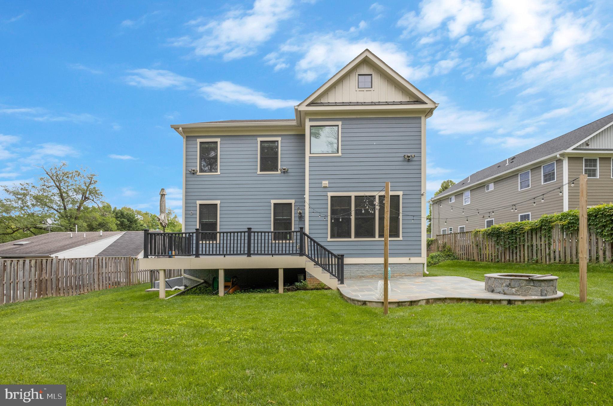 PIMMIT HILLS - Residential