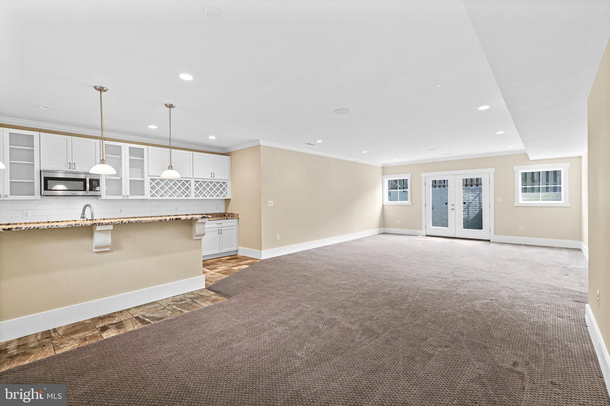 PIMMIT HILLS - Residential