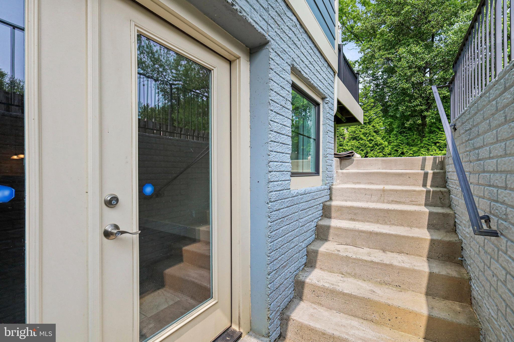 PIMMIT HILLS - Residential