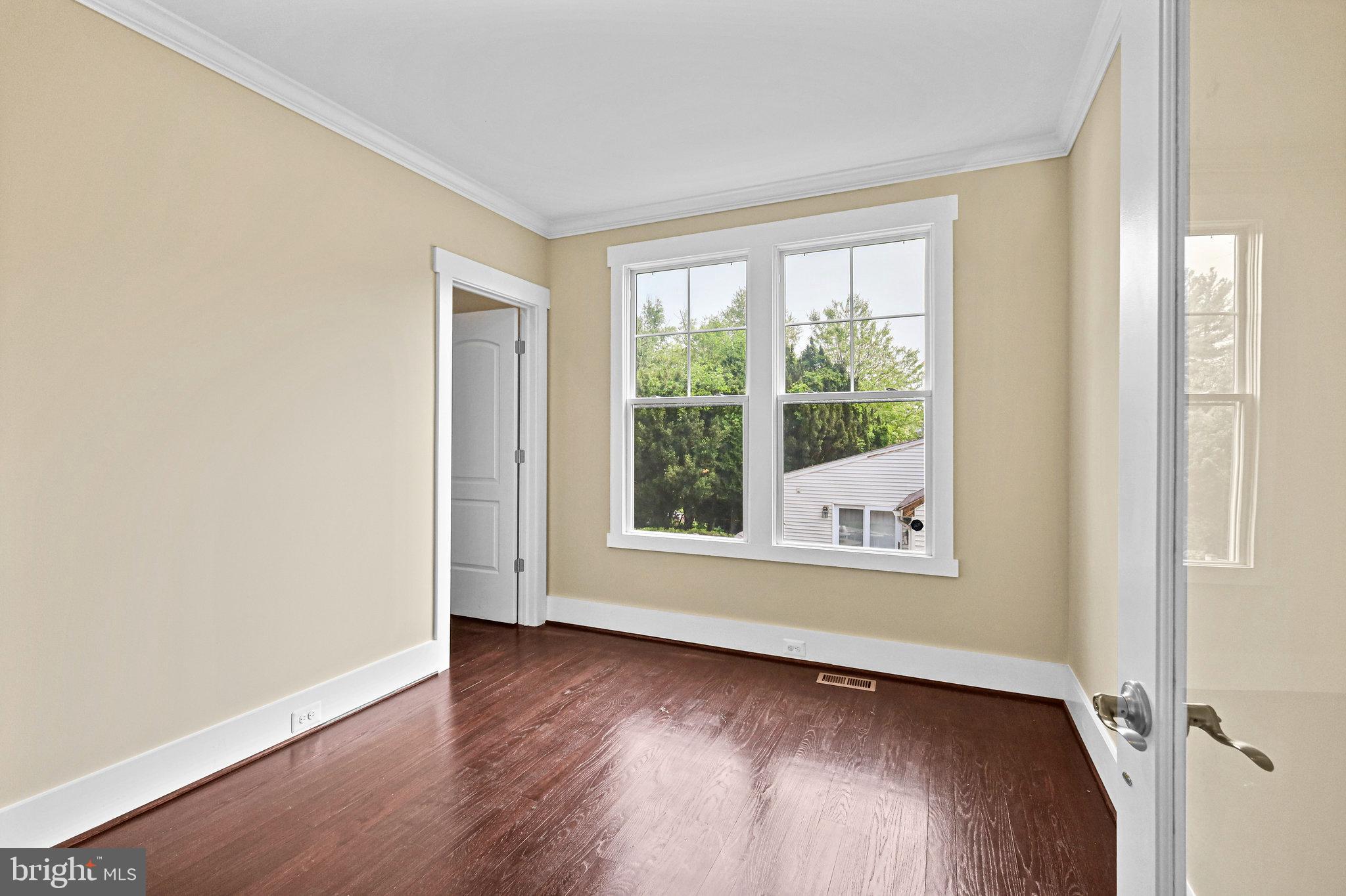 PIMMIT HILLS - Residential