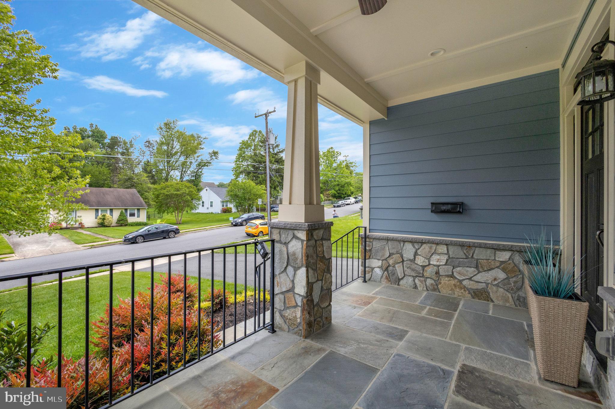 PIMMIT HILLS - Residential